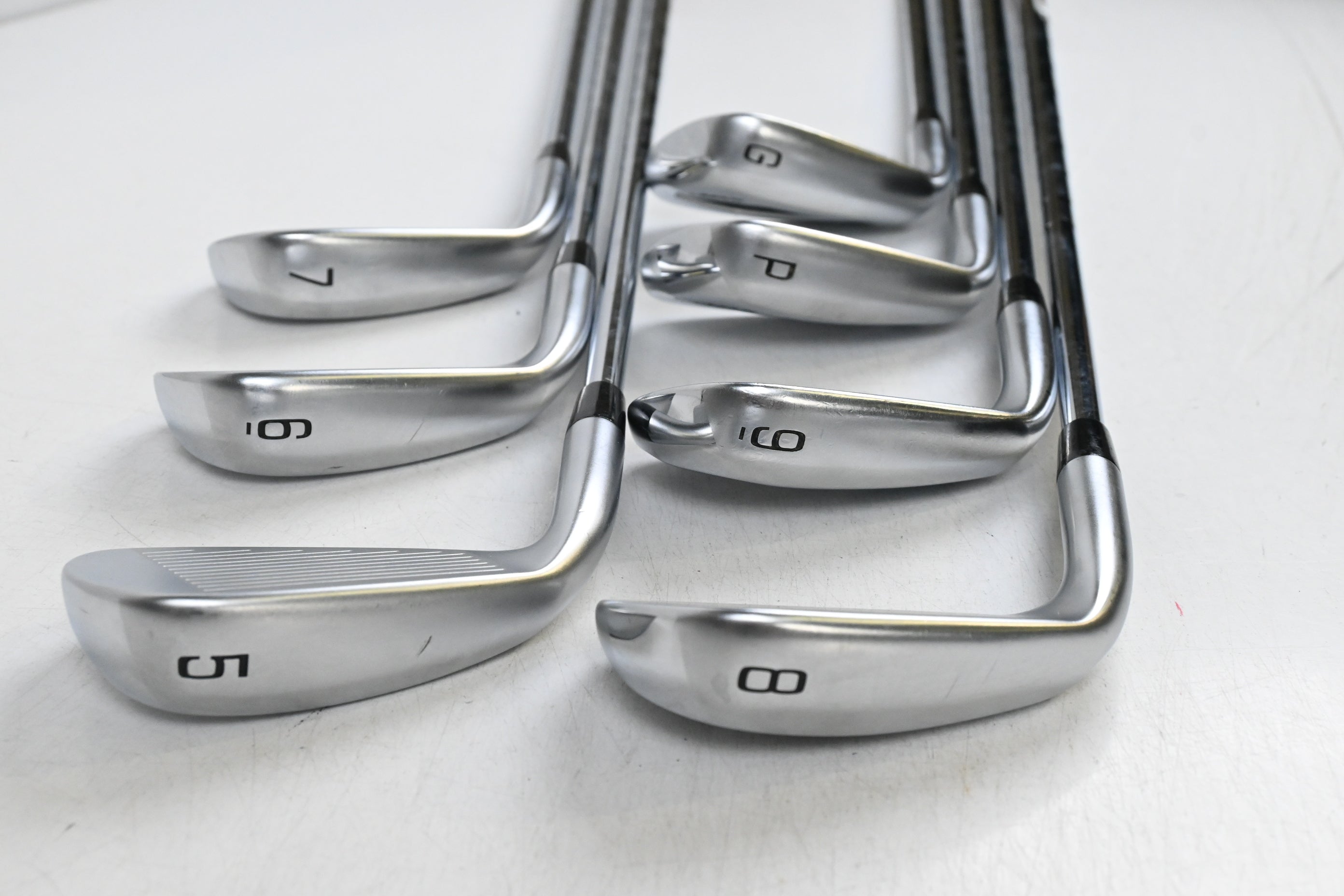 Mizuno JPX 925 Hot Metal Irons / 5-PW+GW / Regular Flex KBS Tour Lite Shafts
