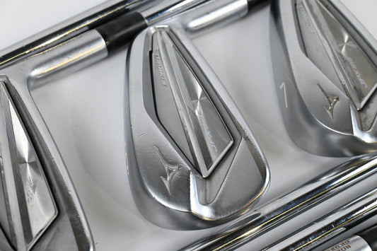 Mizuno JPX 919 Forged Irons / 4-PW+GW / Stiff Flex Project X Rifle Shafts