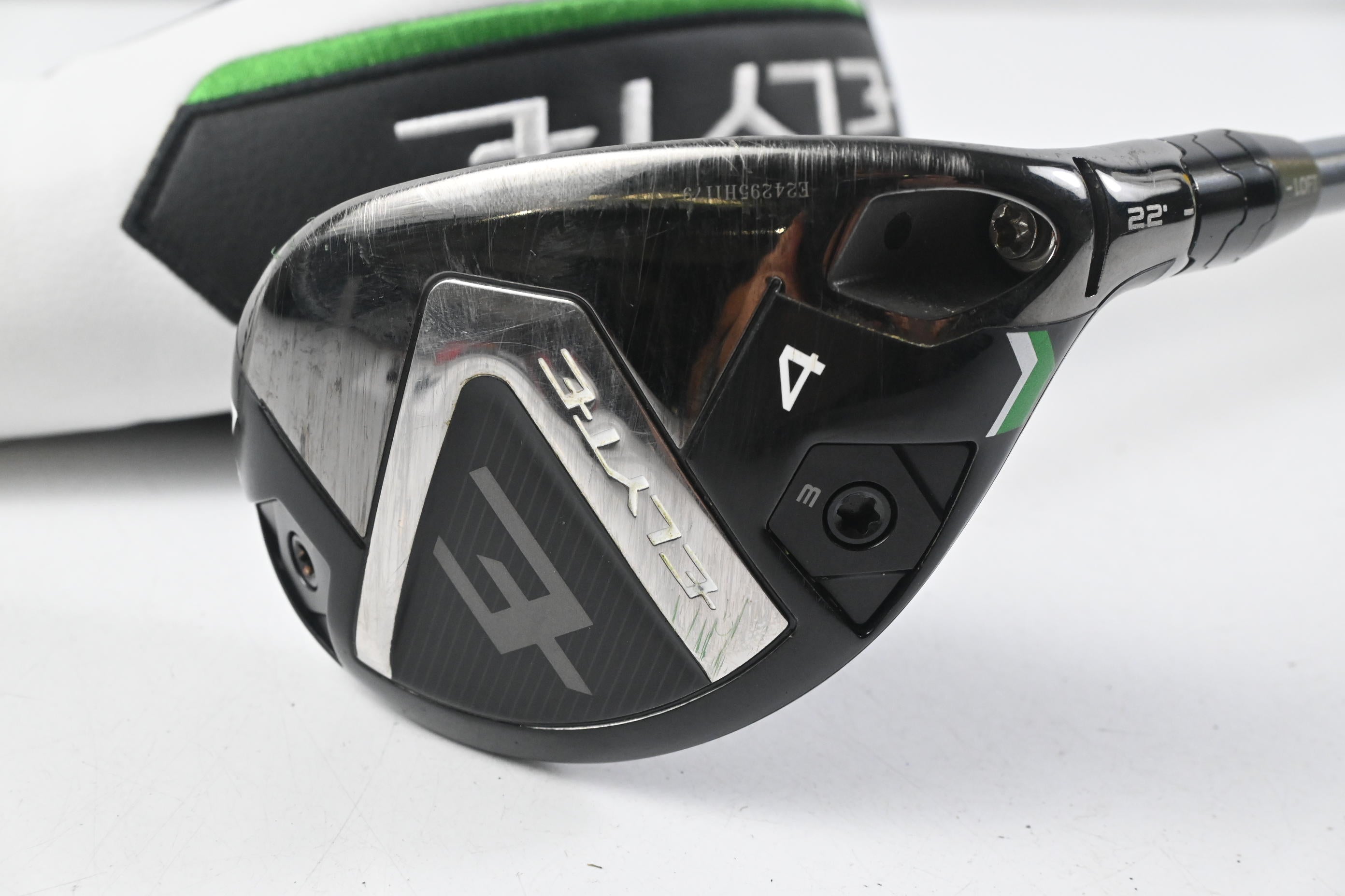 Callaway Elyte #4 Hybrid / 22 Degree / Regular Flex Denali Charcoal 60 Shaft