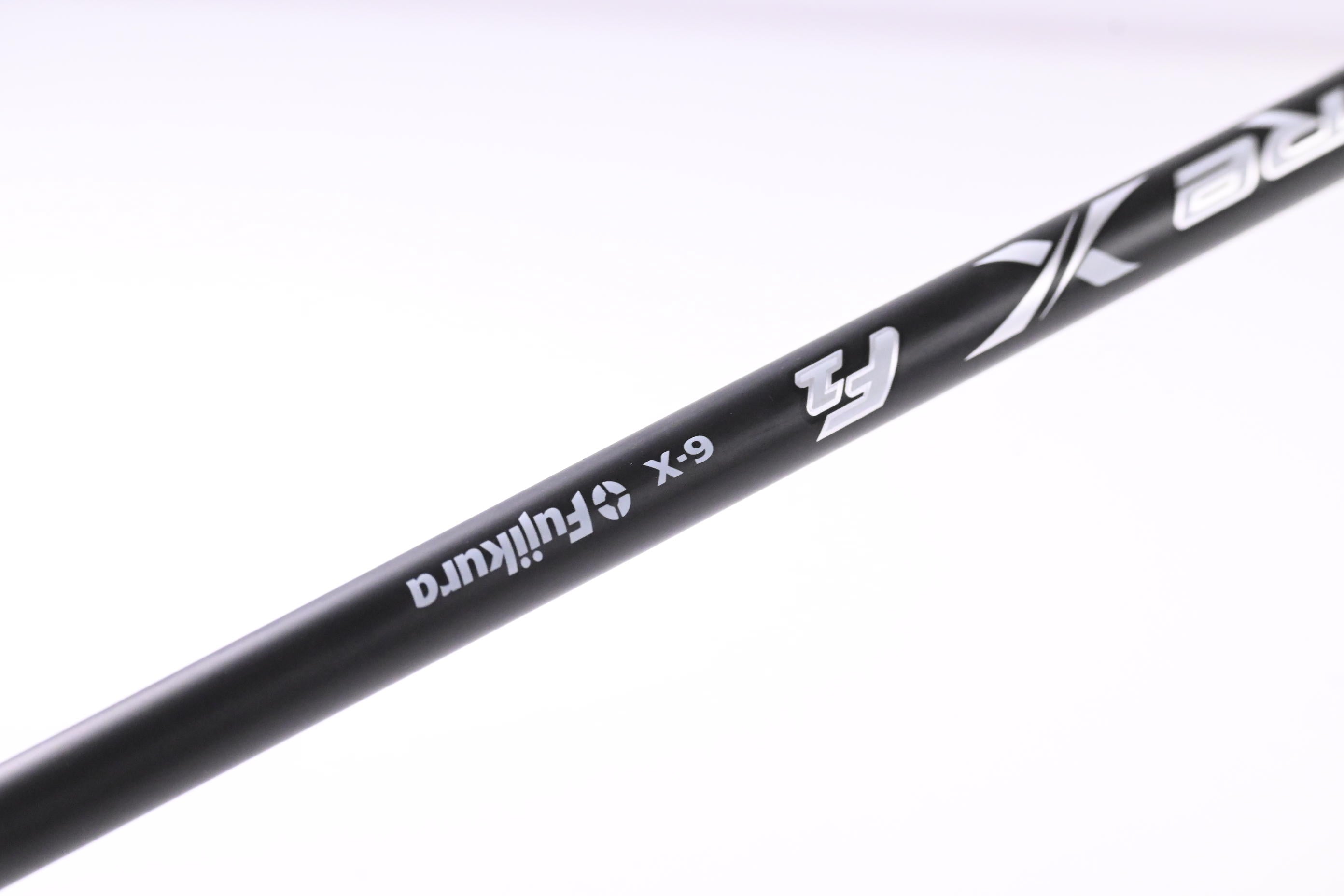 Titleist TSR3 Driver / 9 Degree / X-Flex Fujikura Mptore X F1 6 Shaft