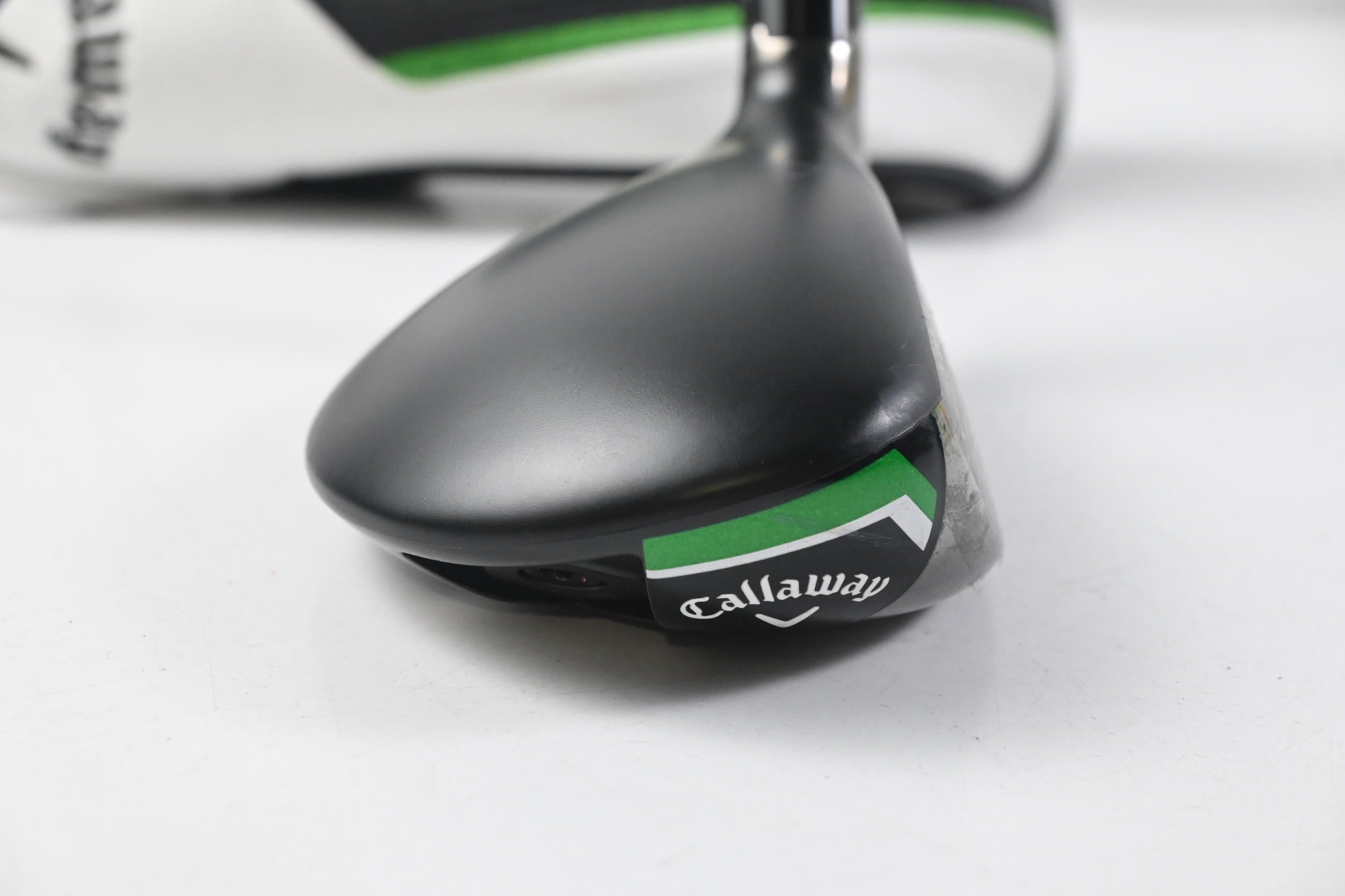 Callaway Elyte #4 Hybrid / 22 Degree / Regular Flex Denali Charcoal 60 Shaft