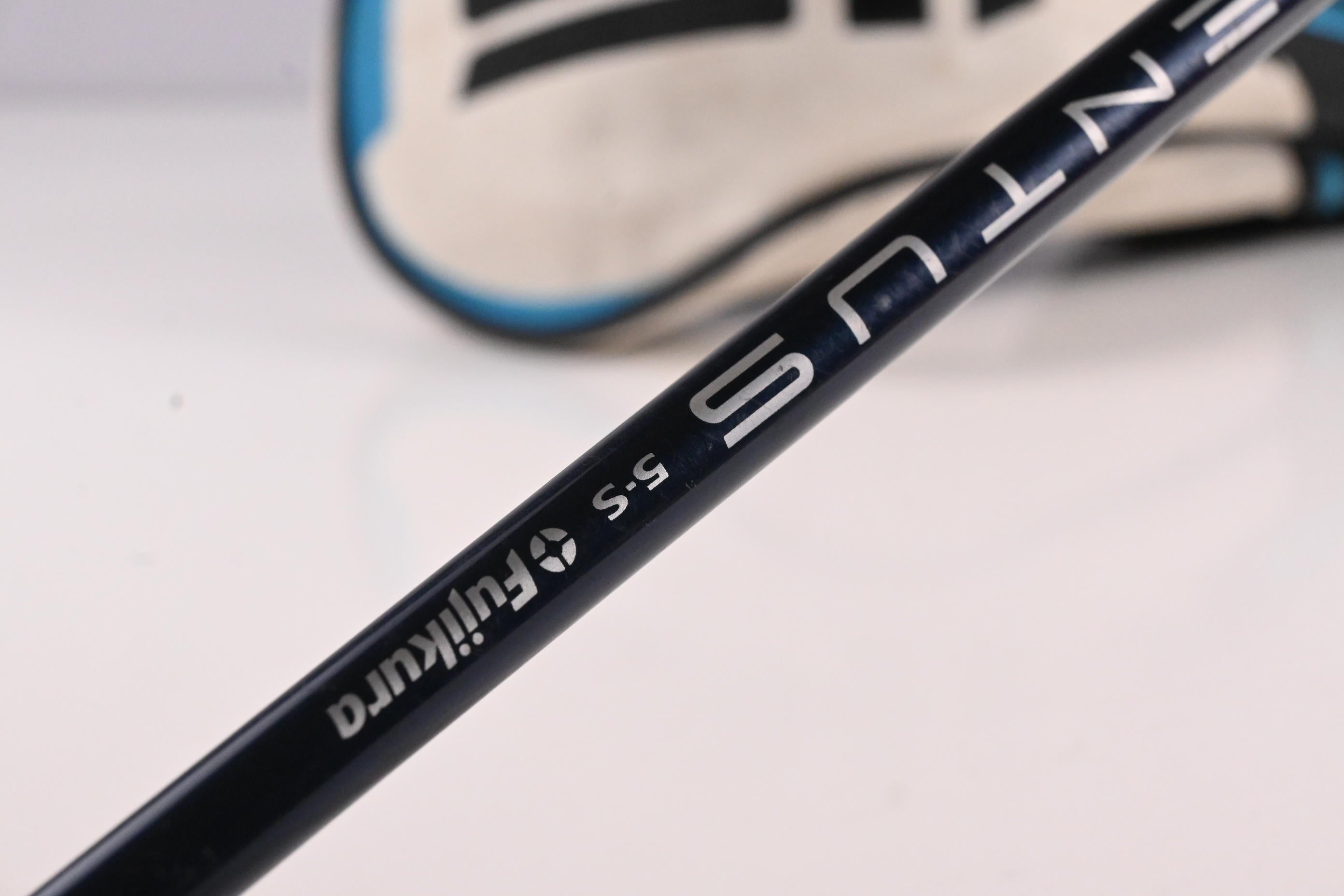 Taylormade SIM2 Max Driver / 9 Degree / Stiff Flex Fujikura Ventus Blue 5 Shaft