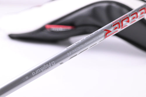 Titleist GT1 Driver / 10 Degree / Regular Flex Fujikura Air Speeder 40 Shaft