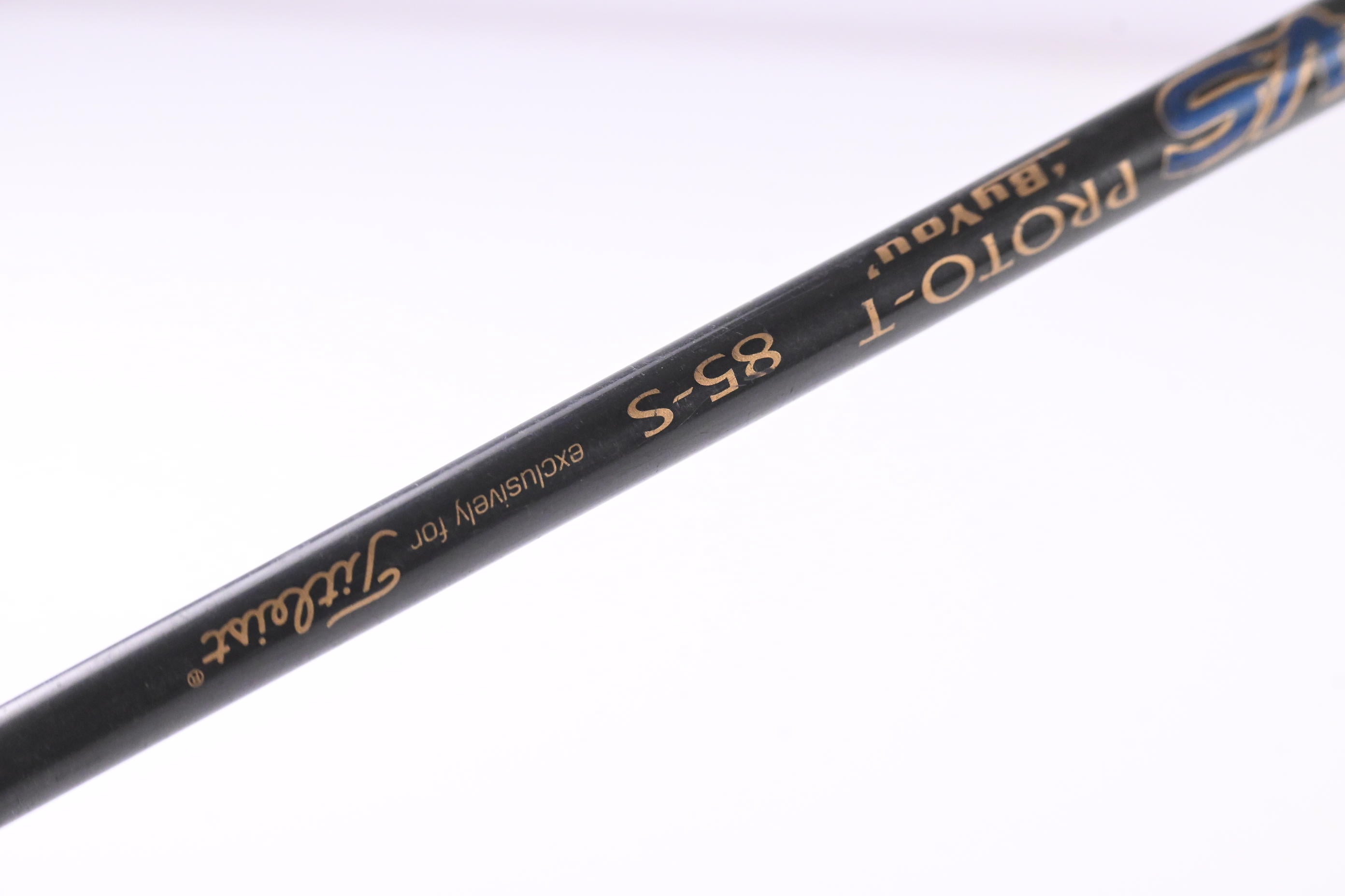 Titleist 909H #3 Hybrid / 19 Degree / Stiff Flex Aldila VS Proto 85 Shaft