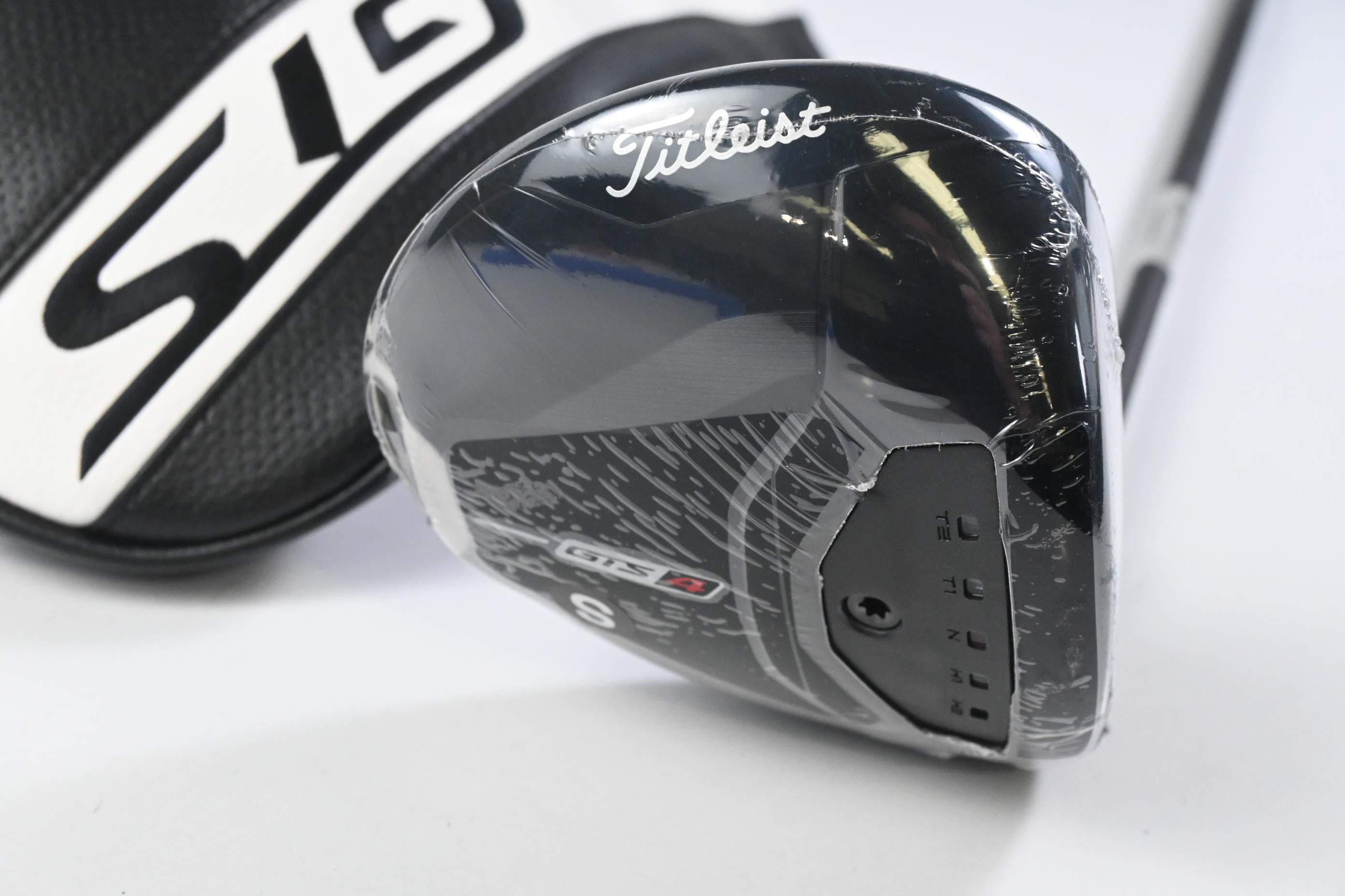 Titleist GTS4 Driver / 9 Degree / Stiff Flex Tensei 1k White 65 Shaft