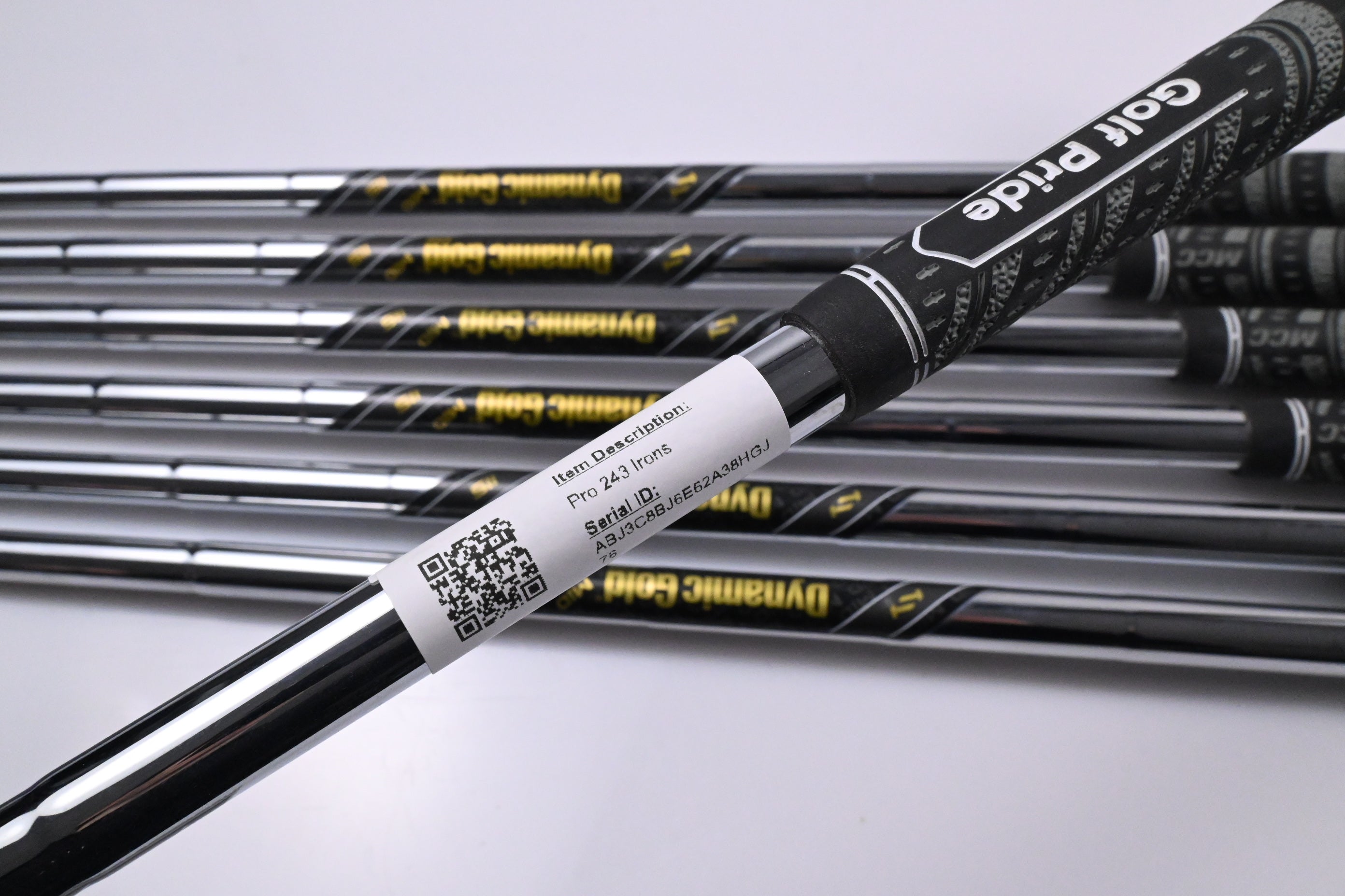 Mizuno Pro 243 Irons / 4-PW / Stiff Flex Dynamic Gold Mid 115 S300 Shaft