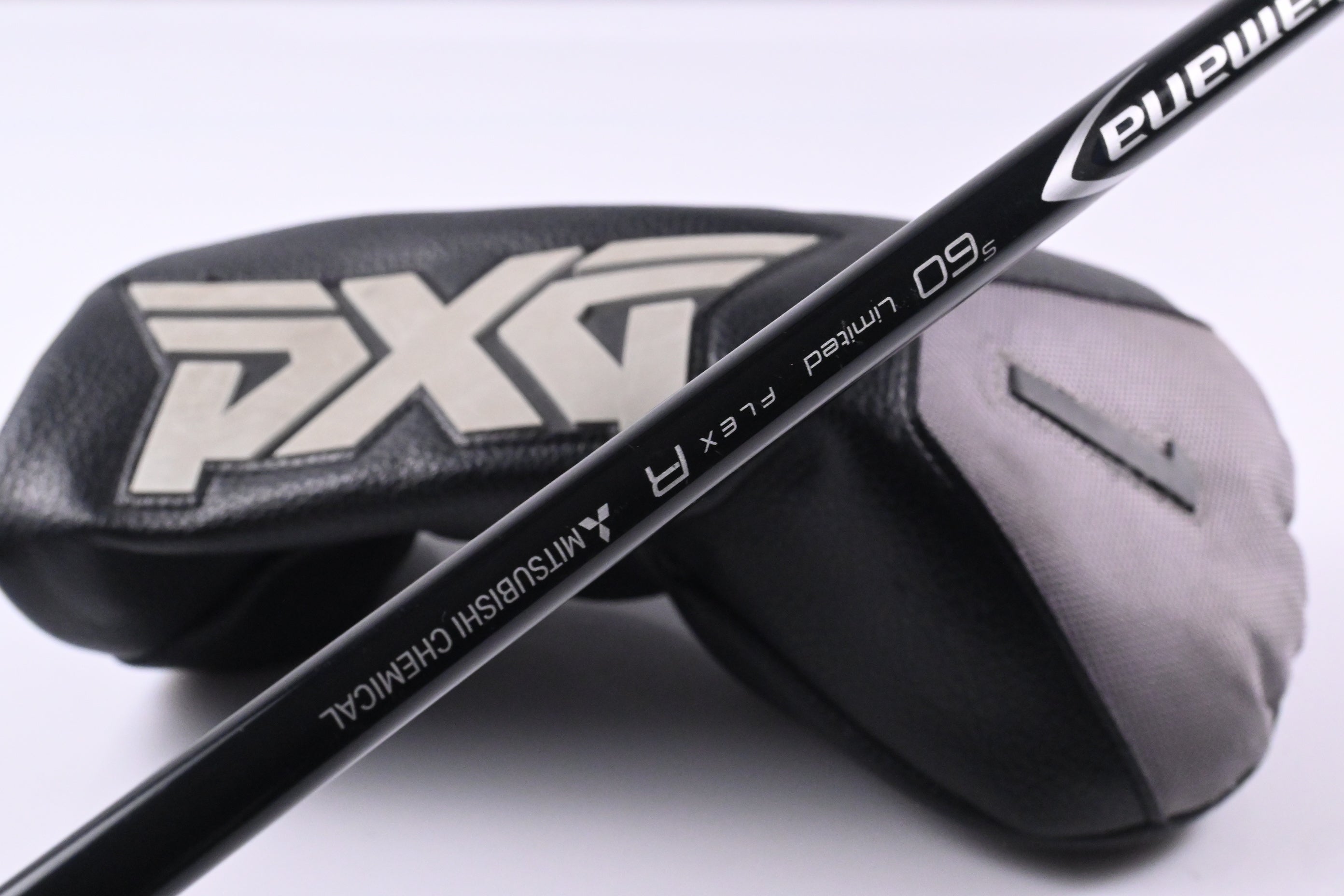 PXG 0811 X Gen4 Driver / 10.5 Degree / Regular Flex Diamana Ltd D S 60 Shaft