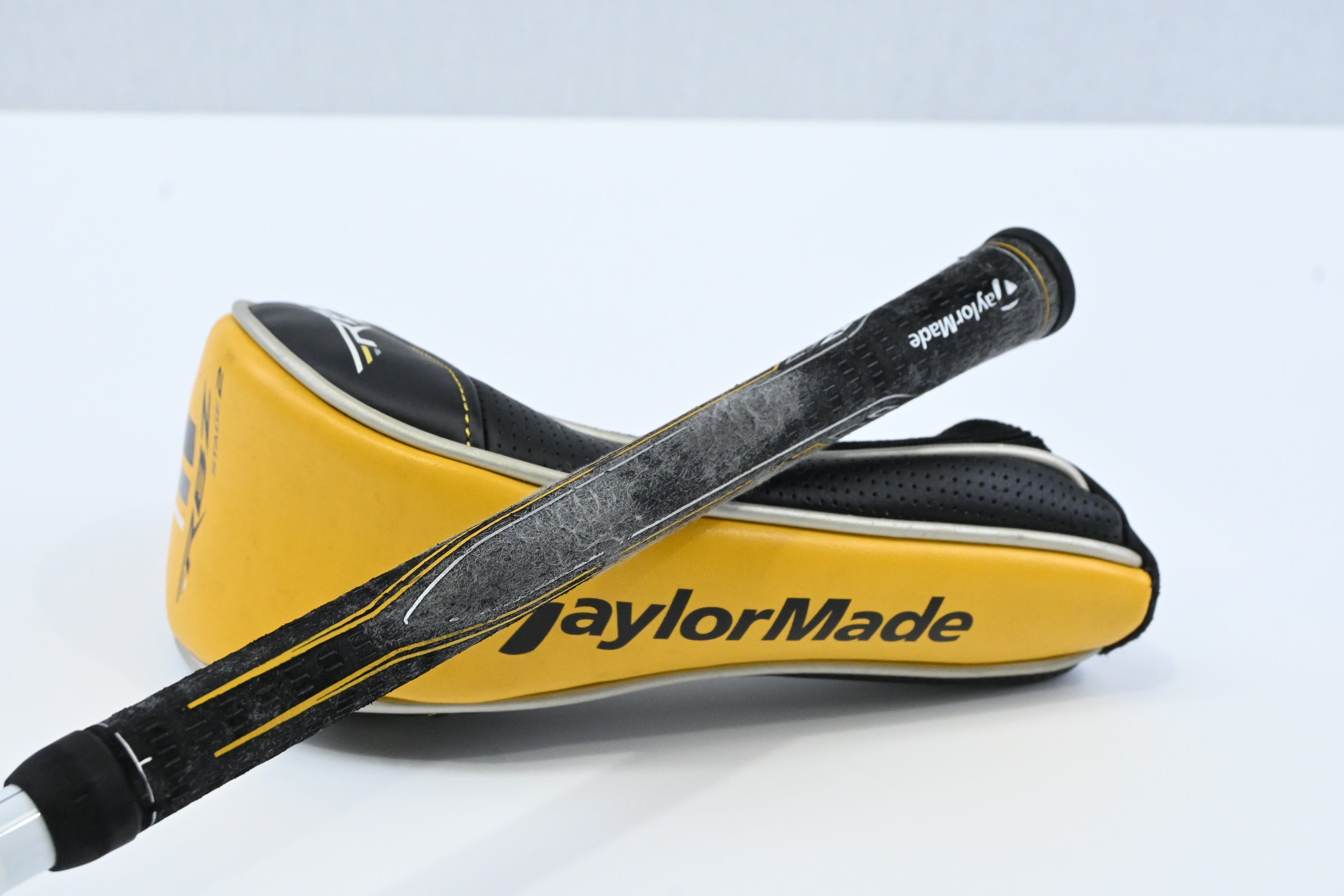 Ladies Taylormade RBZ Stage 2 #4 Hybrid / 22 Degree / Ladies Flex RocketFuel 45