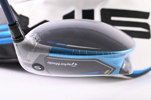 Taylormade SIM2 Max Driver / 10.5 Degree / Stiff Flex Ventus Blue 5 Shaft