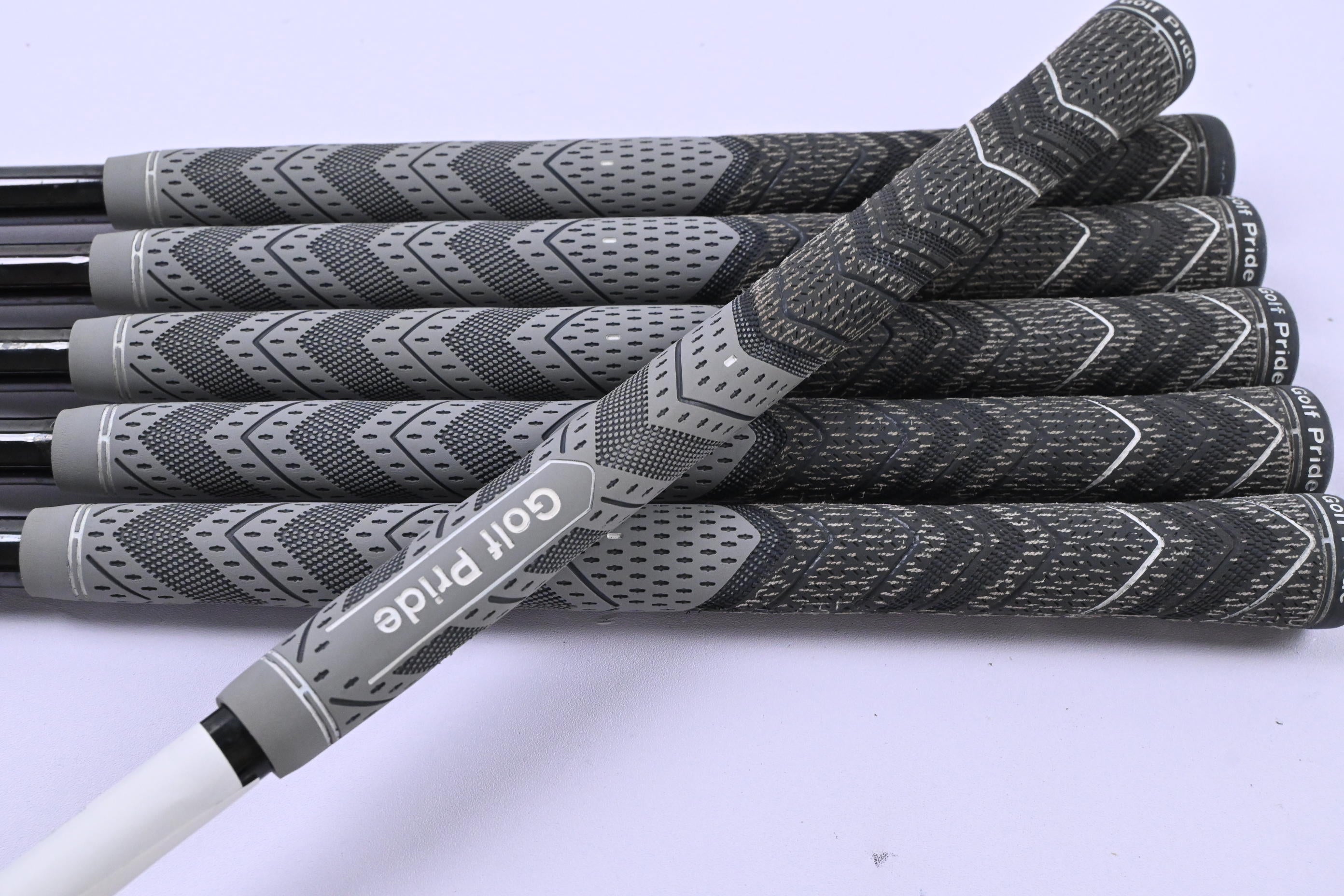 Taylormade P.7CB Irons / 5-PW / X-Flex KBS Tour Shafts