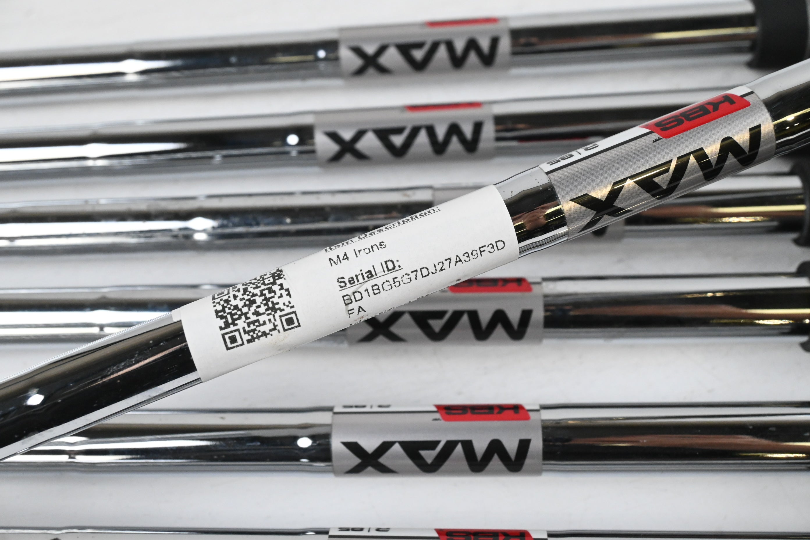 Taylormade M4 Irons / 5-PW+SW / Regular Flex KBS MAX 85 Shafts