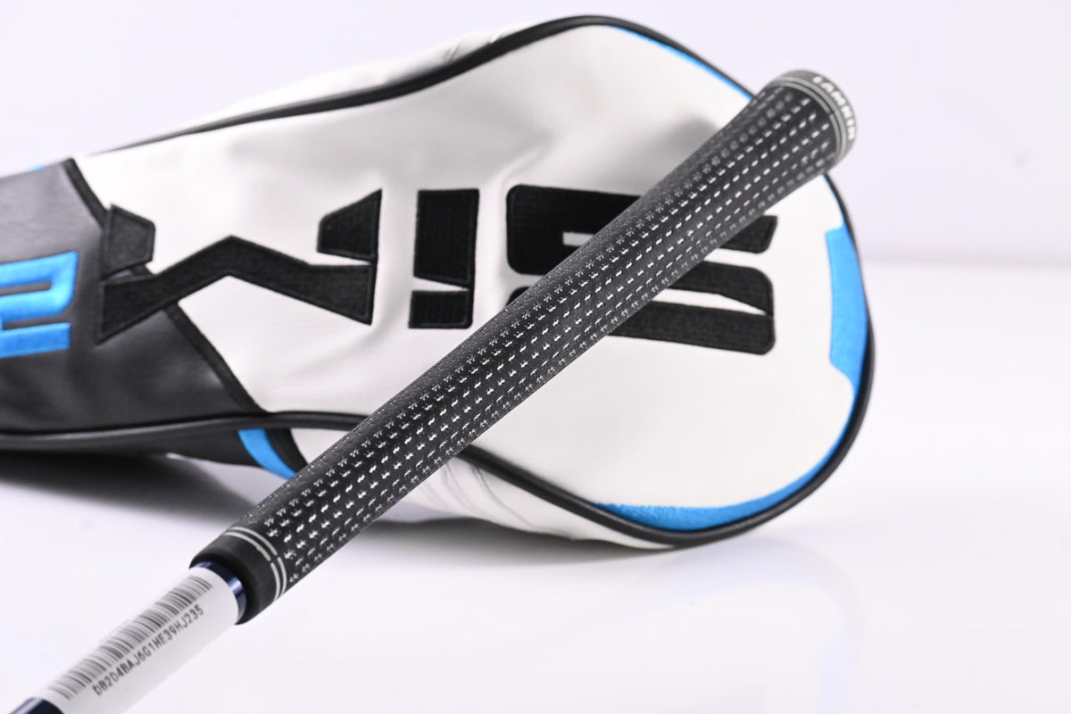 Taylormade SIM2 Max Driver / 10.5 Degree / Stiff Flex Ventus Blue 5 Shaft