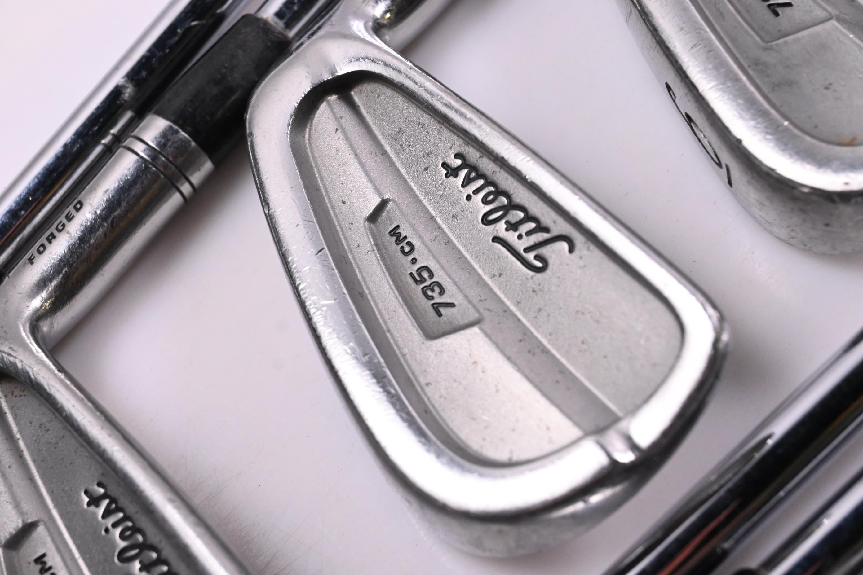 Titleist 735.CM Irons / 3-PW / Regular Flex Dynamic Gold R300 Shafts
