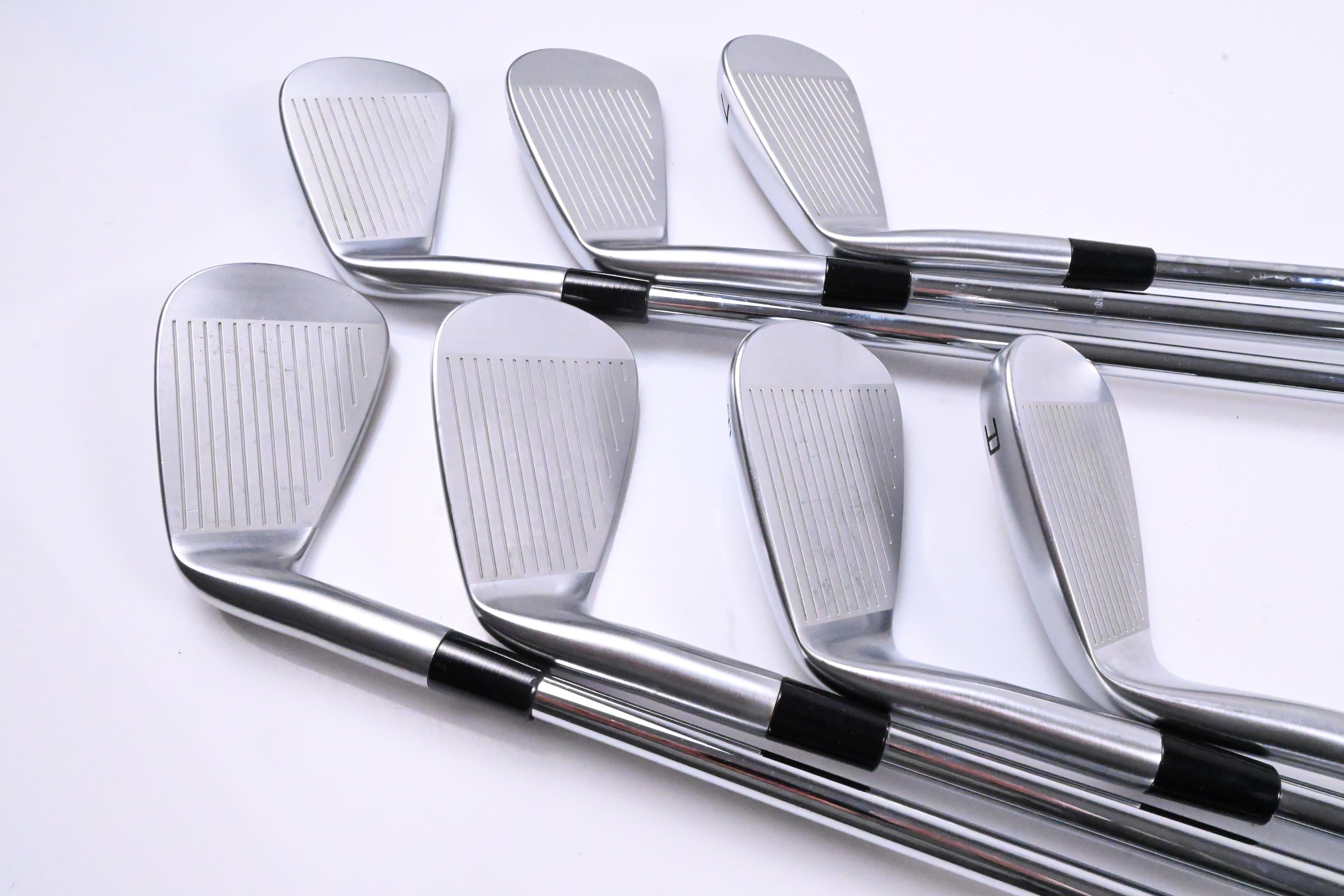 Taylormade P.7CB Irons / 5-PW+AW / Regular Flex N.S.PRO 950GH NEO Shafts