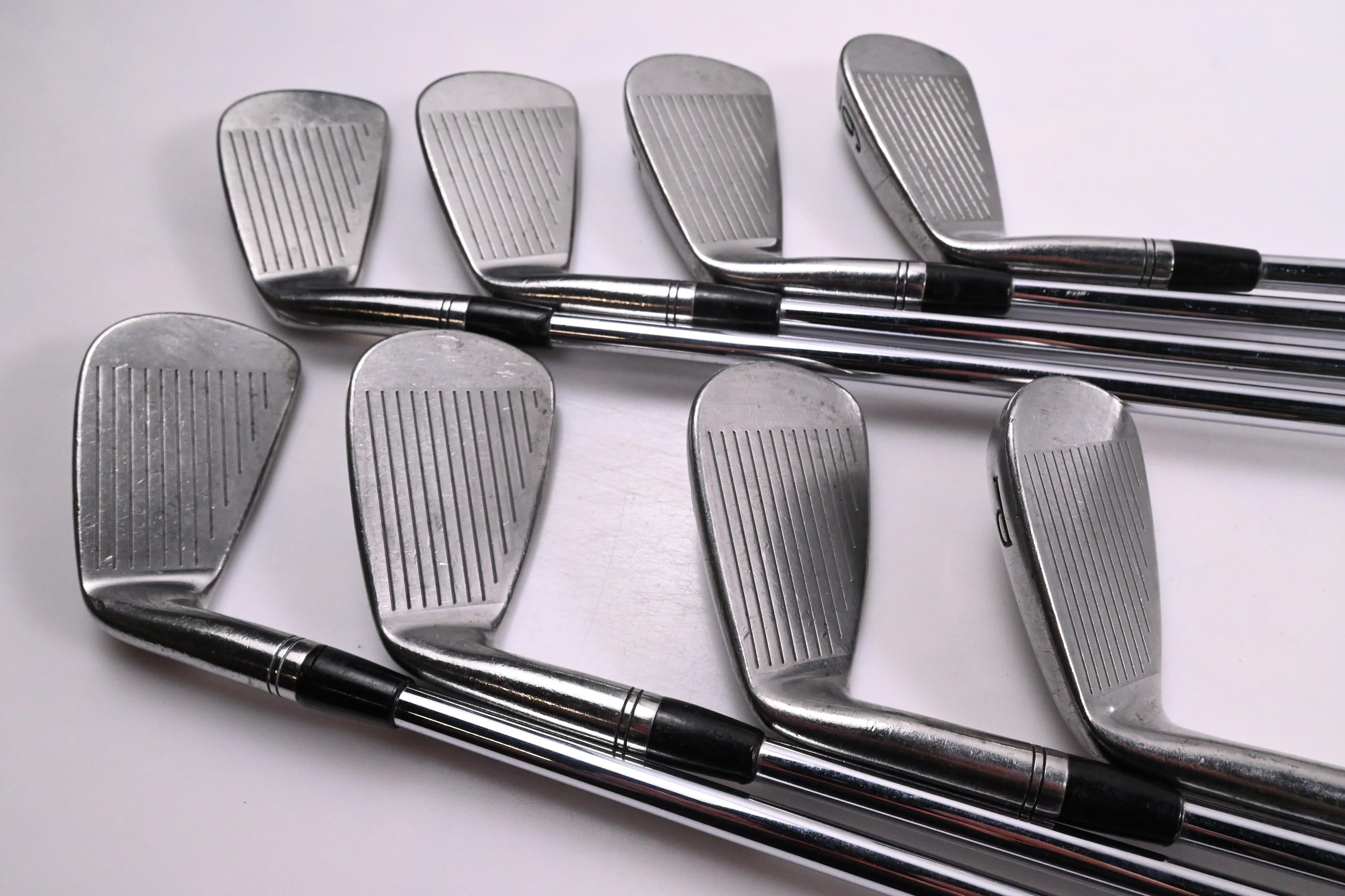 Titleist 735.CM Irons / 3-PW / Regular Flex Dynamic Gold R300 Shafts