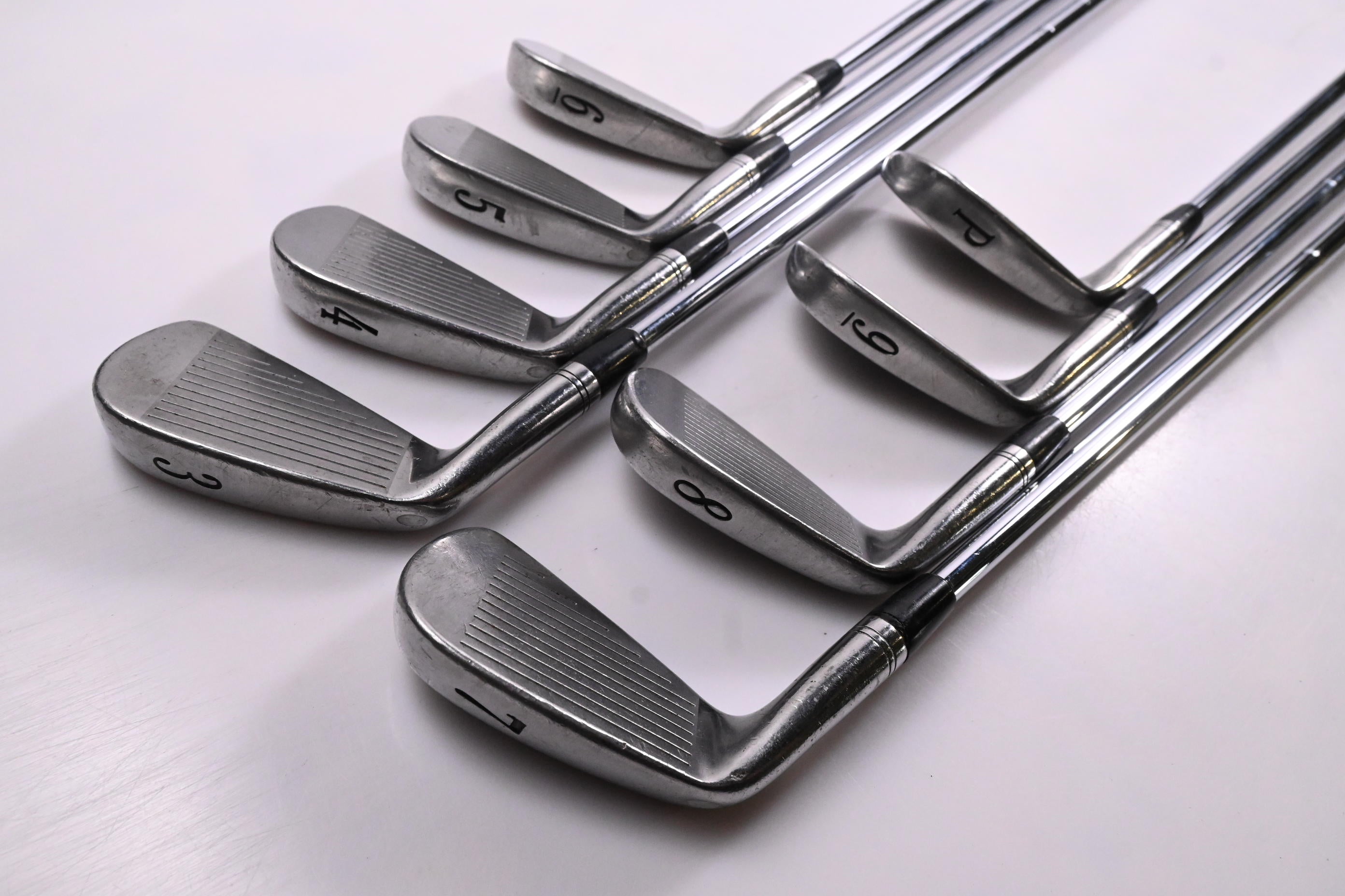 Titleist 735.CM Irons / 3-PW / Regular Flex Dynamic Gold R300 Shafts