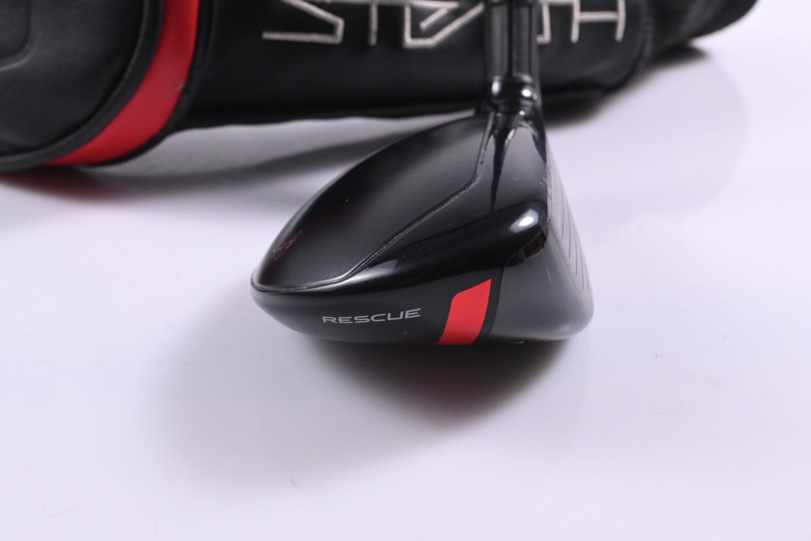 Taylormade Stealth #3 Hybrid / 19 Degree / Regular Flex Fujikura Ventus Red 6