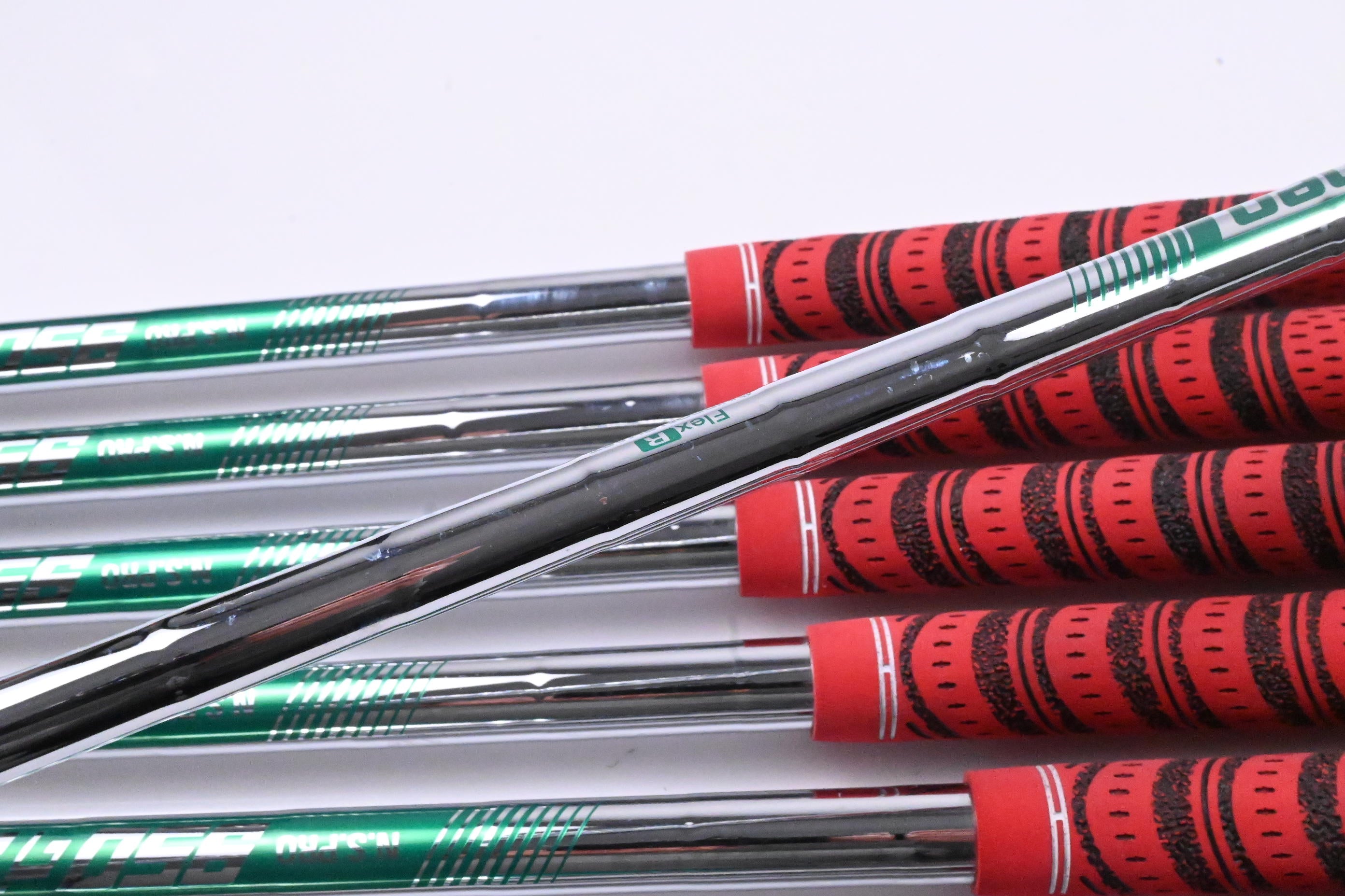 Taylormade P.7CB Irons / 5-PW+AW / Regular Flex N.S.PRO 950GH NEO Shafts