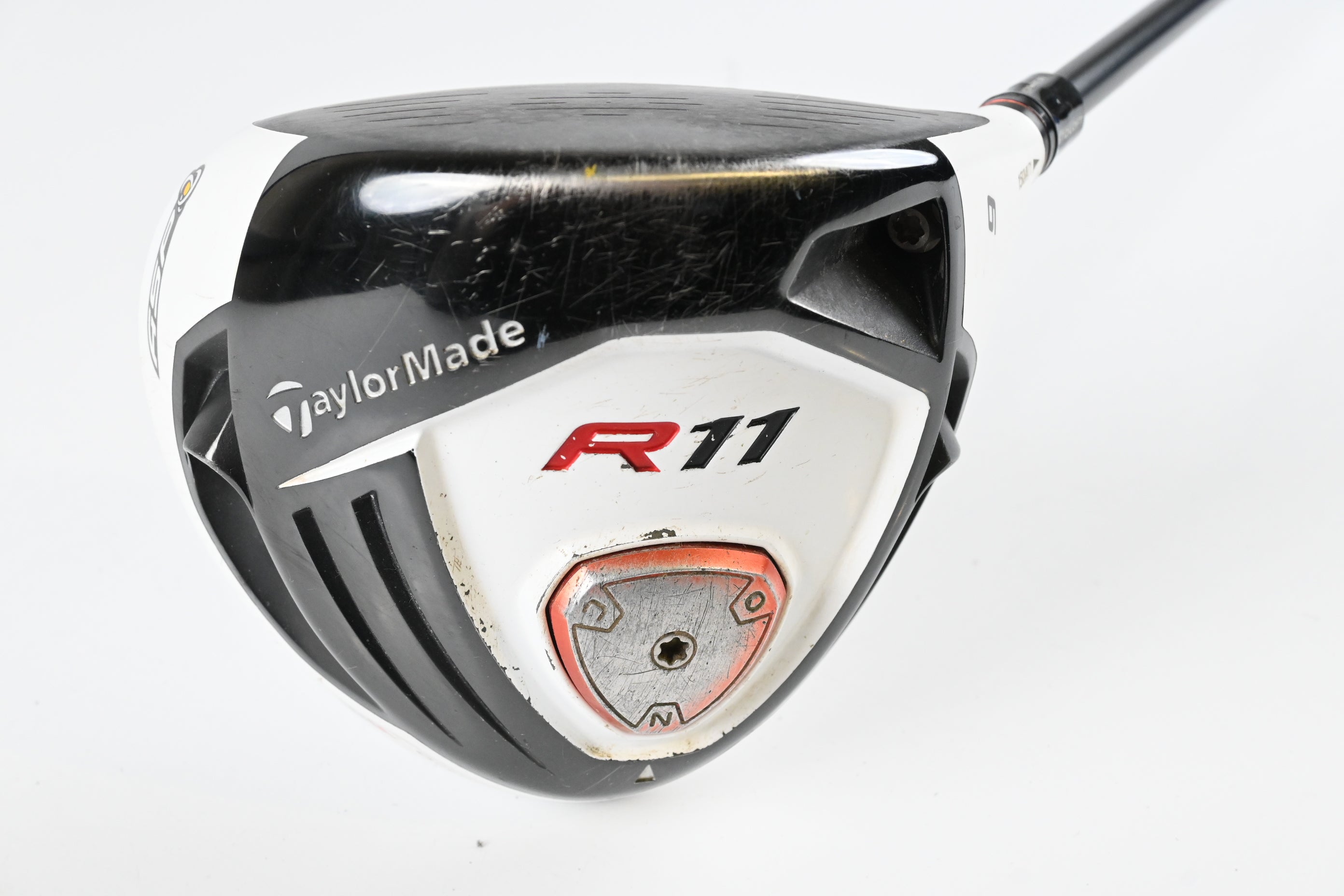 Taylormade R11 Driver / 9 Degree / Regular Flex Fujikura Blur 60 Shaft