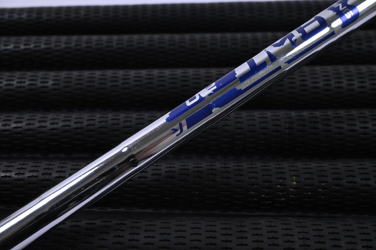 Ping G Series Irons / 6-PW+GW+SW / Black Dot / Regular Flex Ping AWT 2.0 Shafts