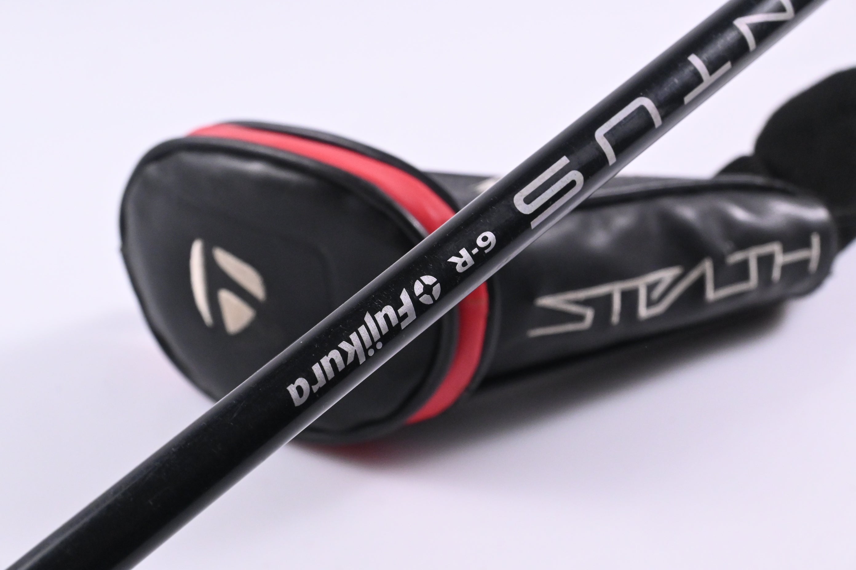 Taylormade Stealth #3 Hybrid / 19 Degree / Regular Flex Fujikura Ventus Red 6