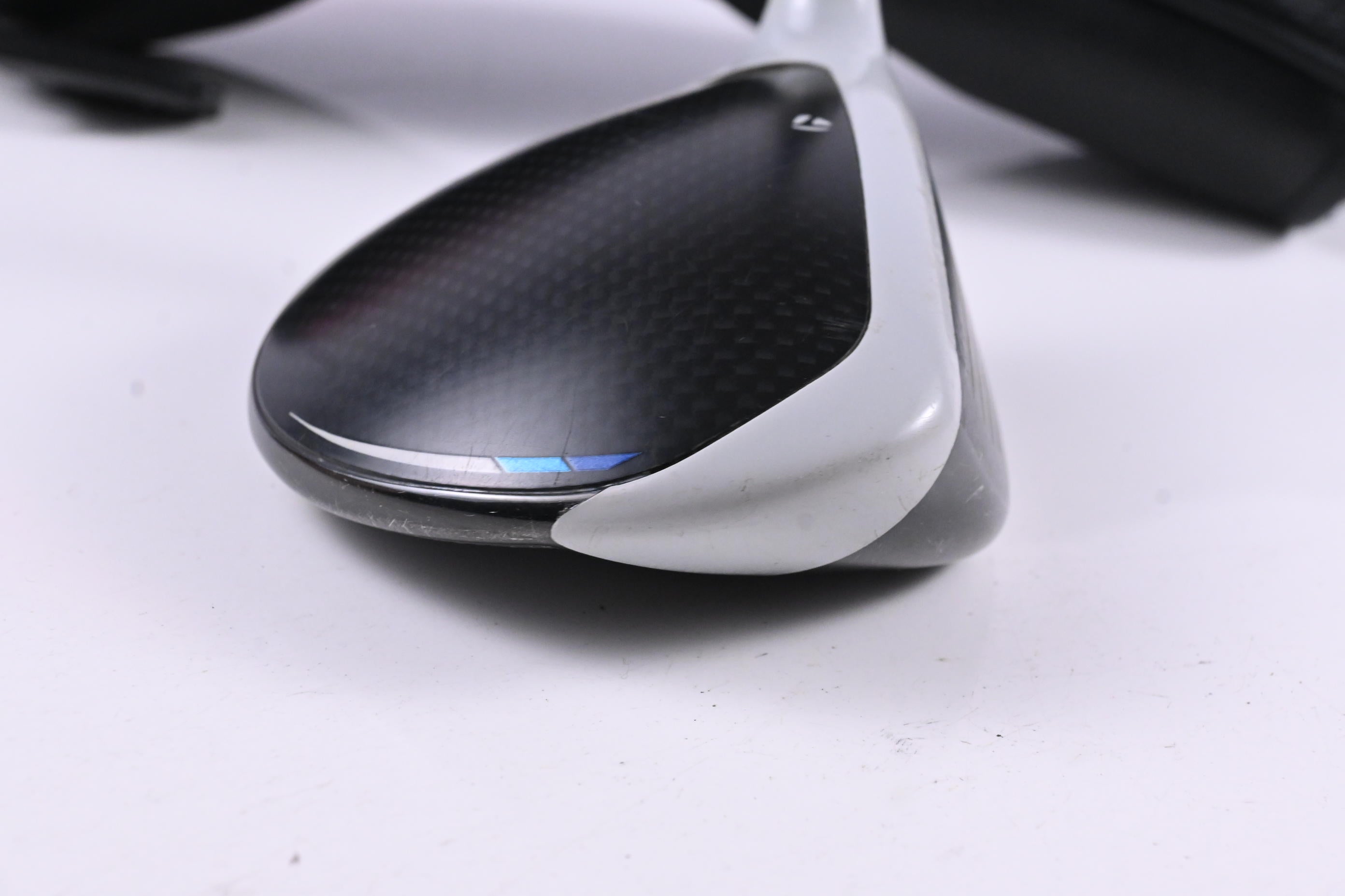 Taylormade SIM2 Max #5 Wood / 18 Degree / Regular Flex Fujikura Ventus Blue 5