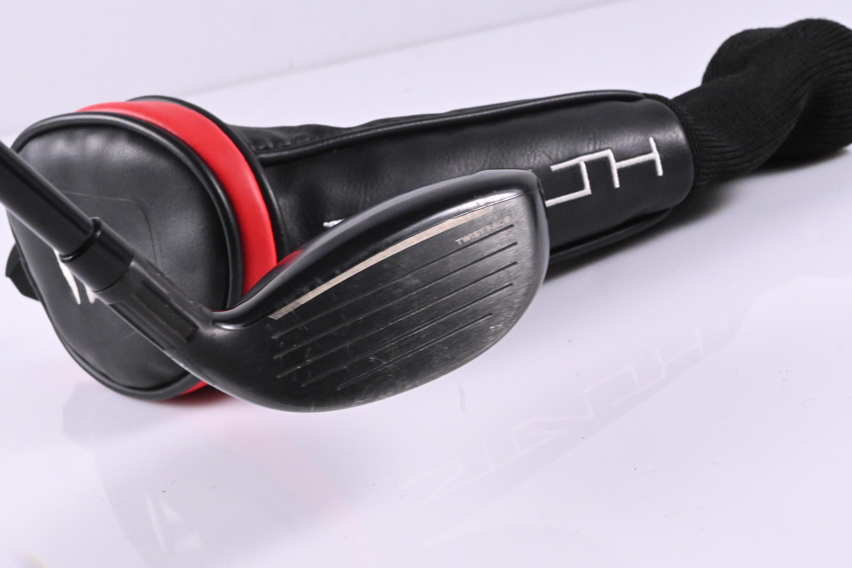 Left Hand Taylormade Stealth #4 Hybrid / 22 Degree / Regular Flex Ventus Red 6