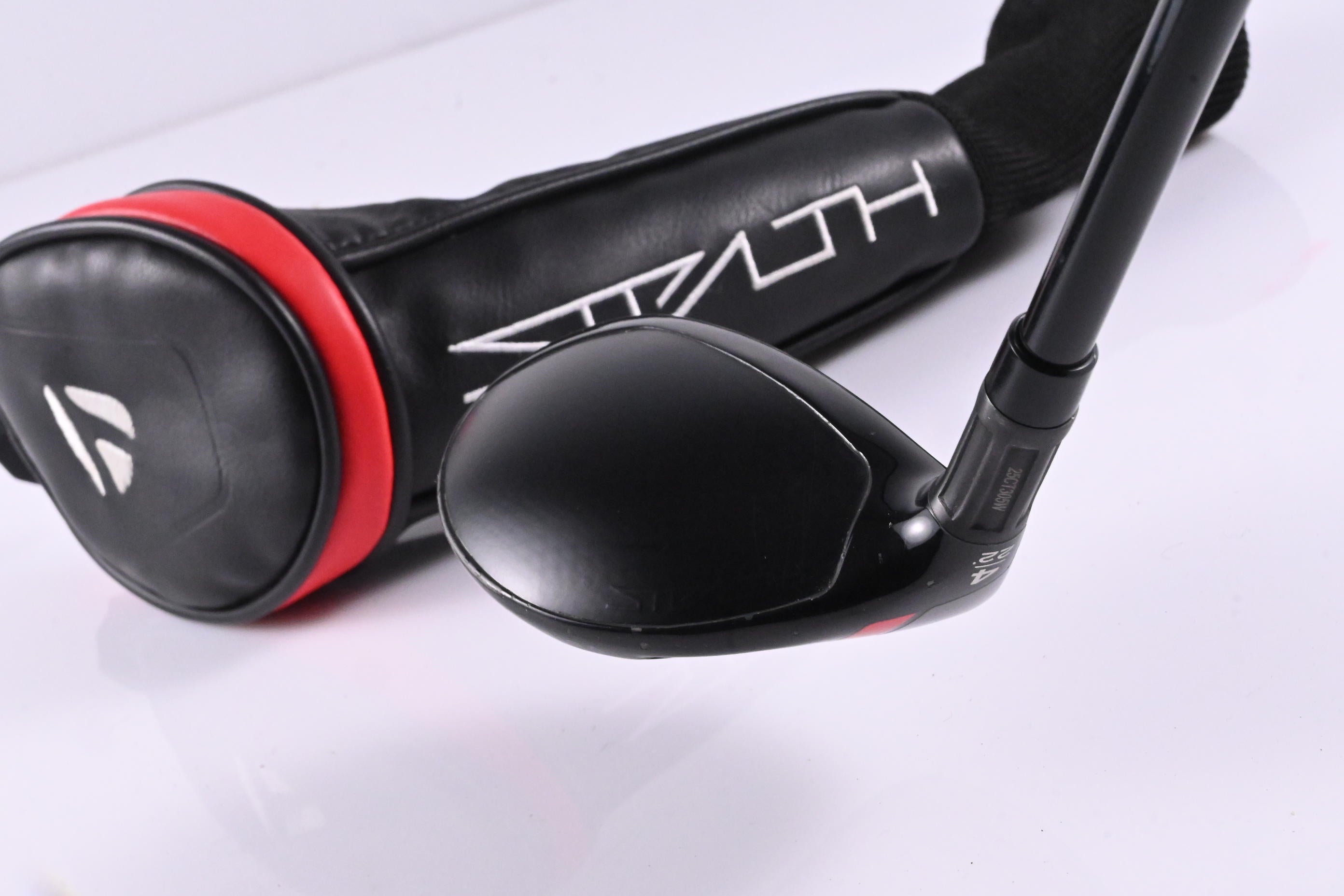 Left Hand Taylormade Stealth #4 Hybrid / 22 Degree / Regular Flex Ventus Red 6