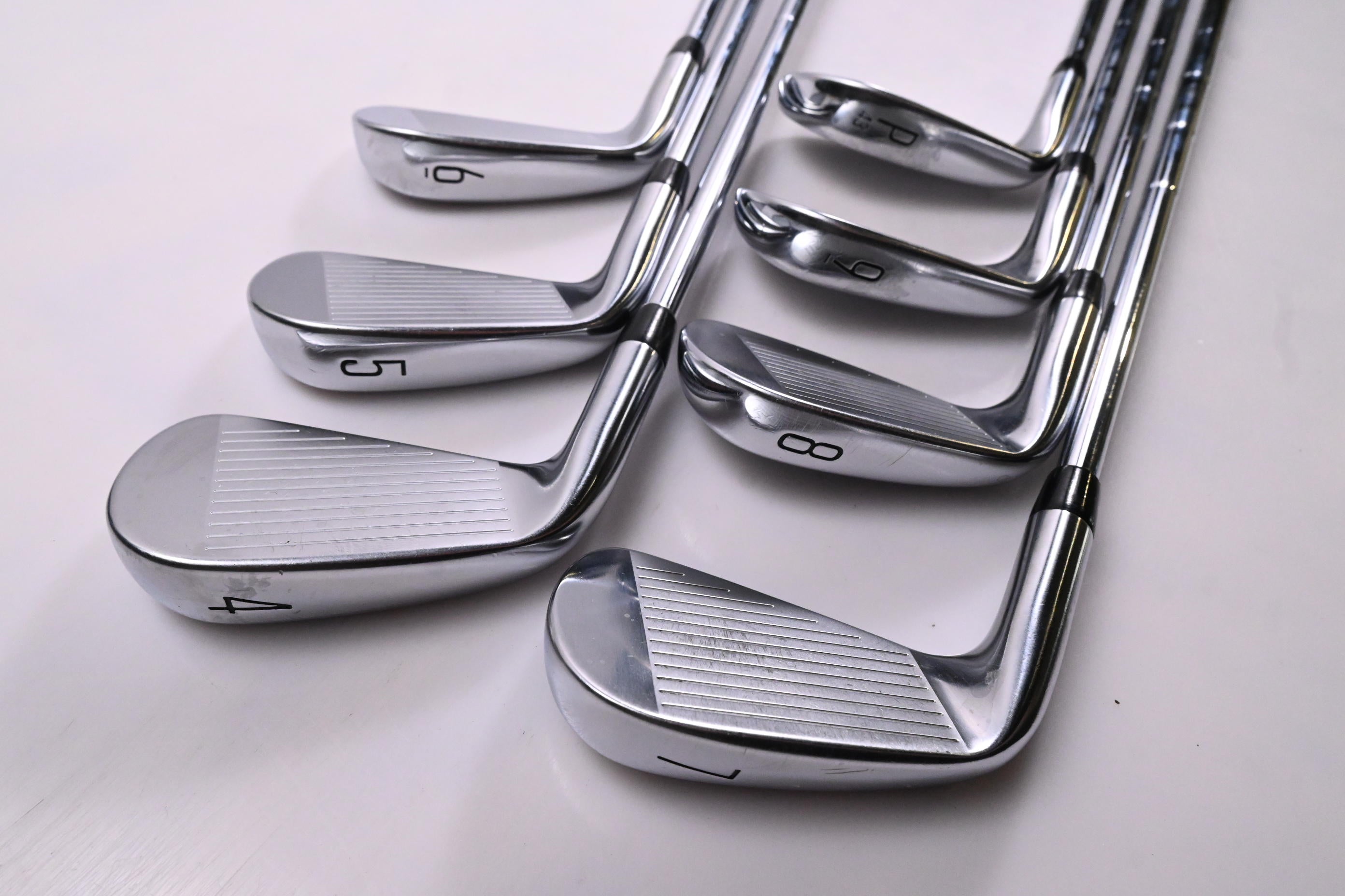 Titleist T200 2023 Irons / 4-PW / X-Flex AMT Tour White X100 Shafts