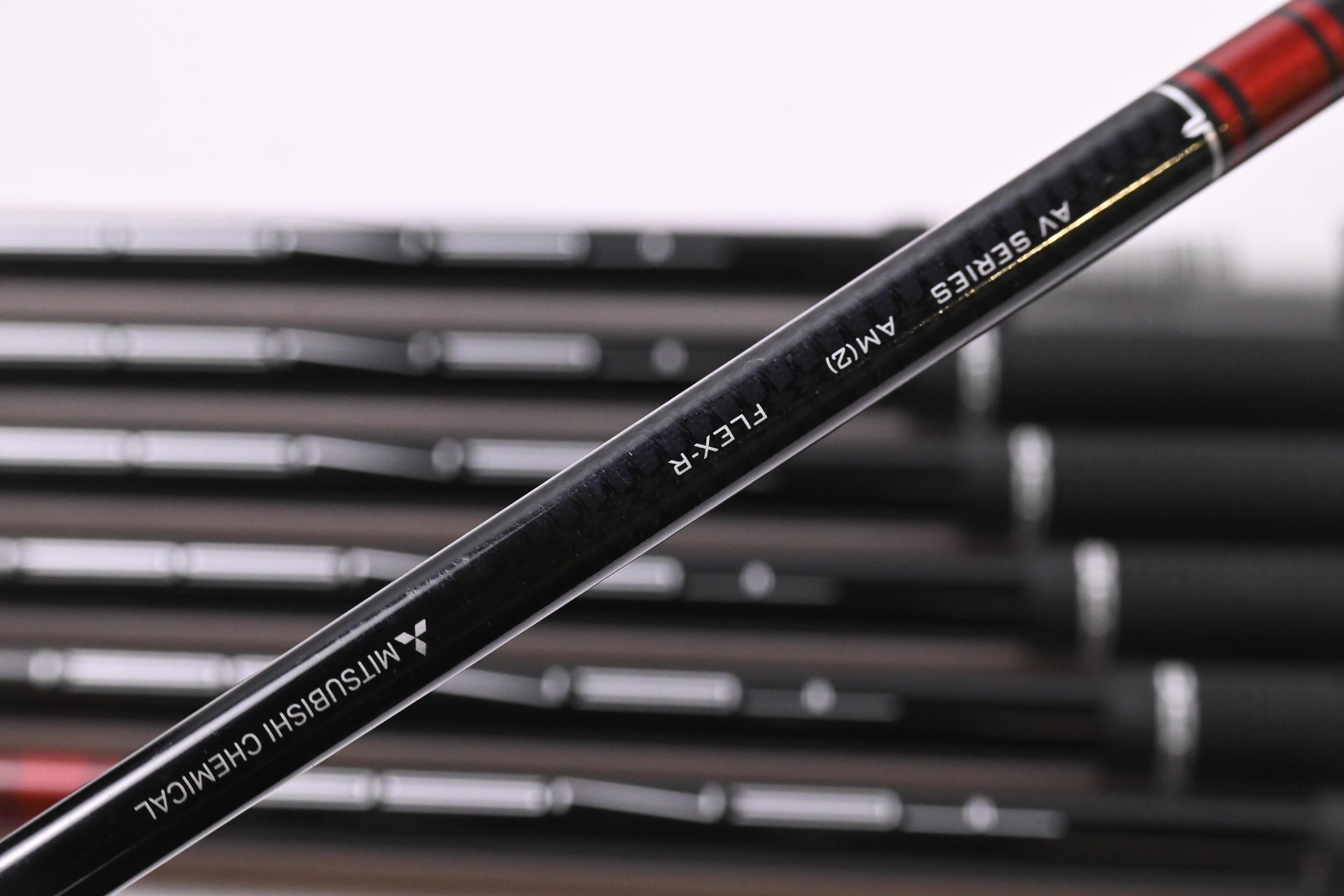 Titleist T350 Irons / 5-PW+48° / Regular Flex Tensei AV Red AM(2) Shafts