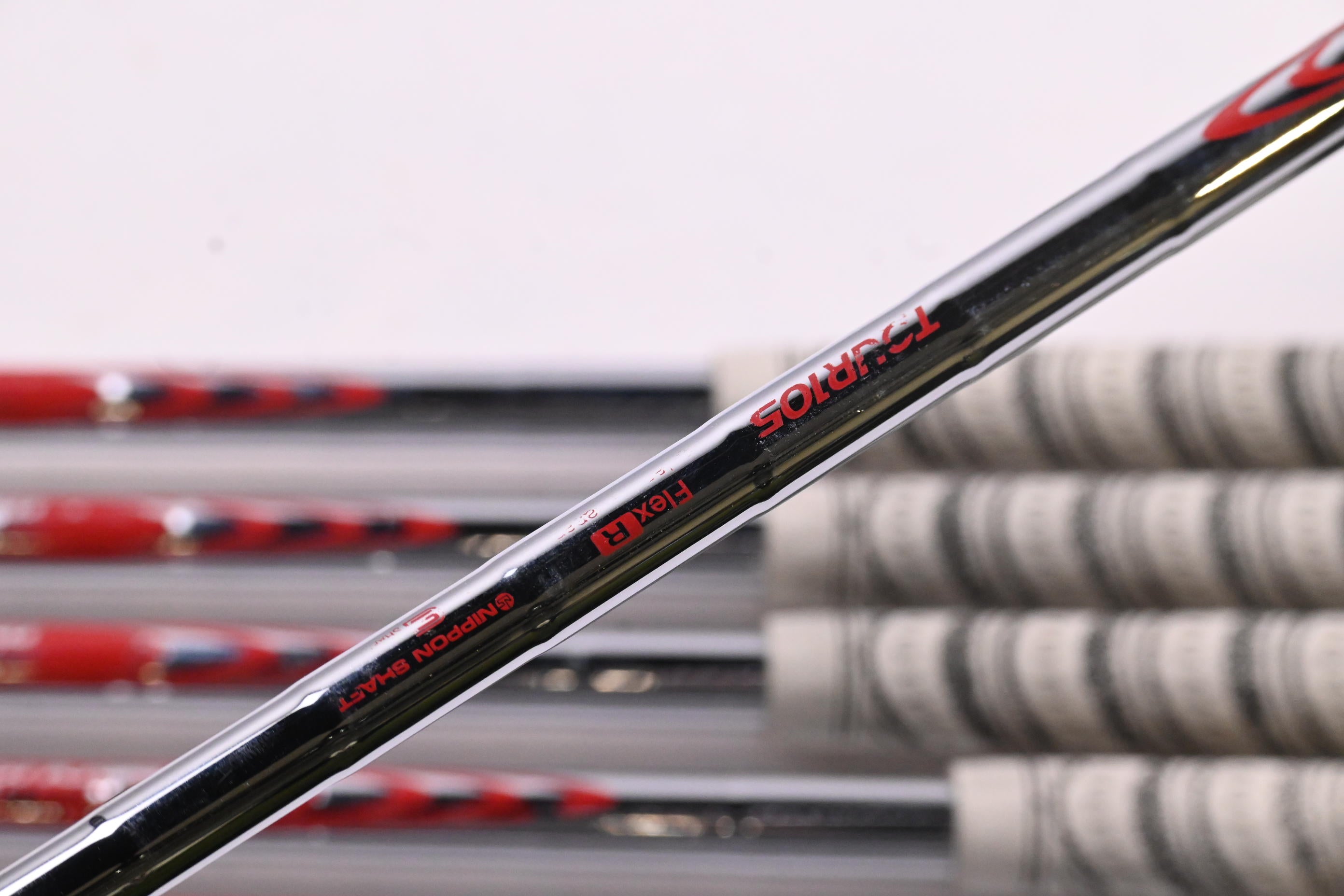 Taylormade P790 2025 Irons / 5-PW / Regular Flex NS Pro Modus 3 Tour 105 Shafts