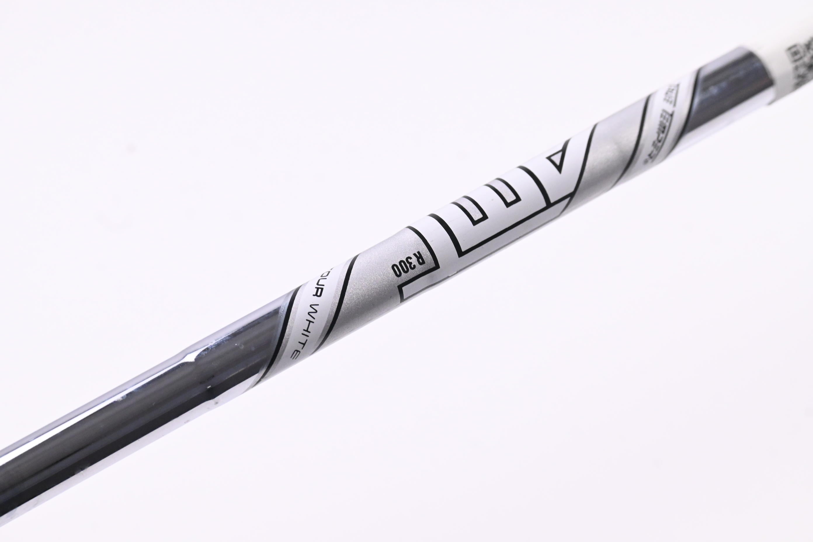 Titleist Vokey SM10 Lob Wedge / 62 Degree / Regular Flex AMT White R300 Shaft