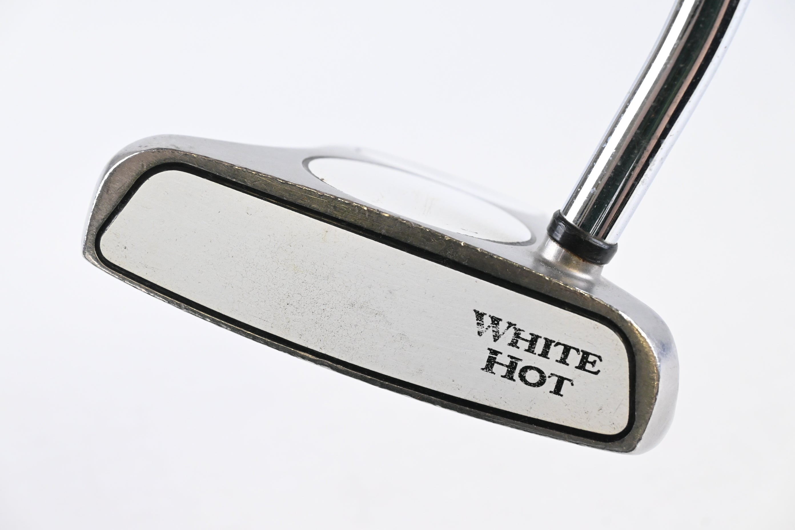 Odyssey White Hot 2-Ball Putter / 33 Inch