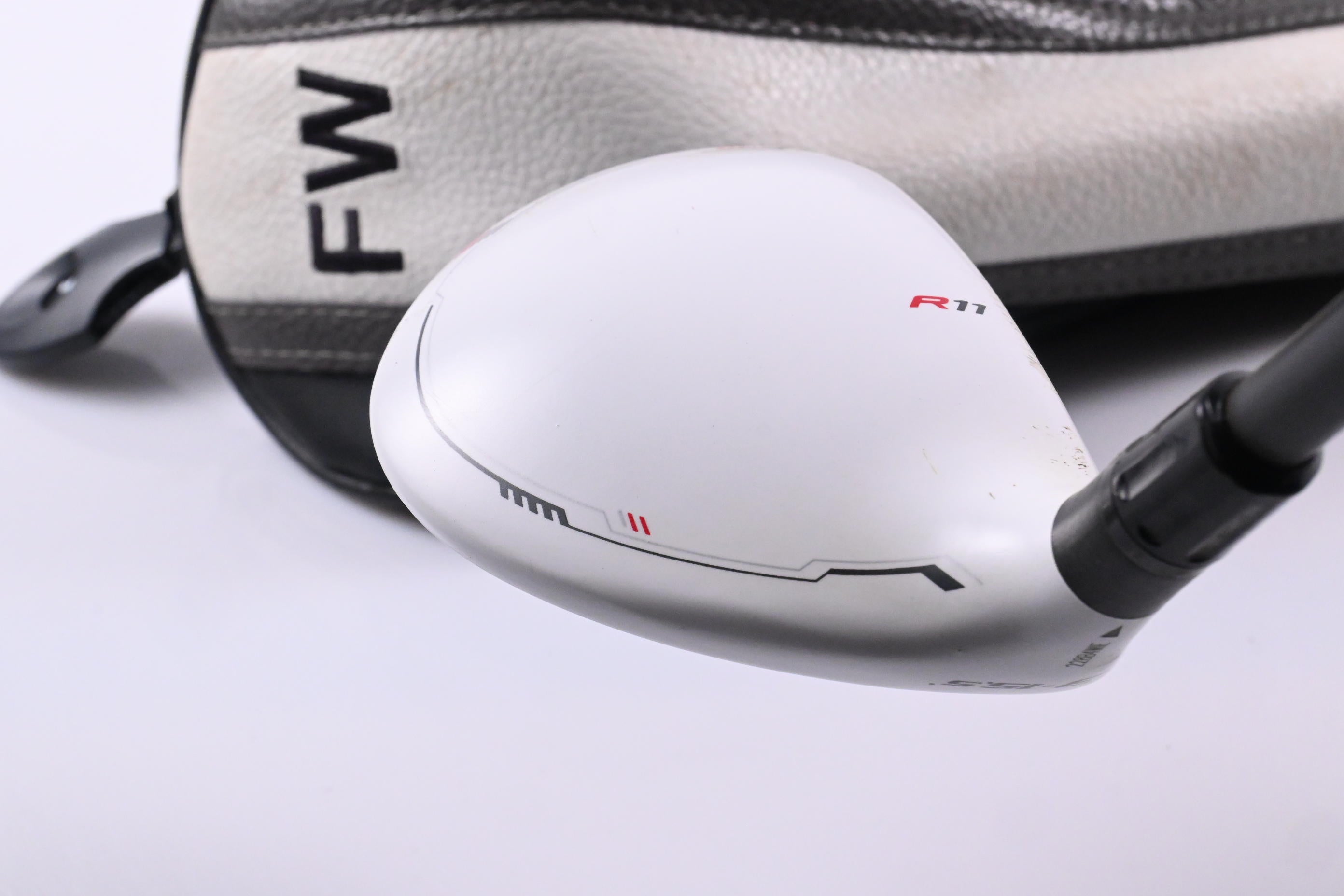 Left Hand Taylormade R11S #3 Wood / 15.5 Degree / Regular Flex Aldila RIP Phenom