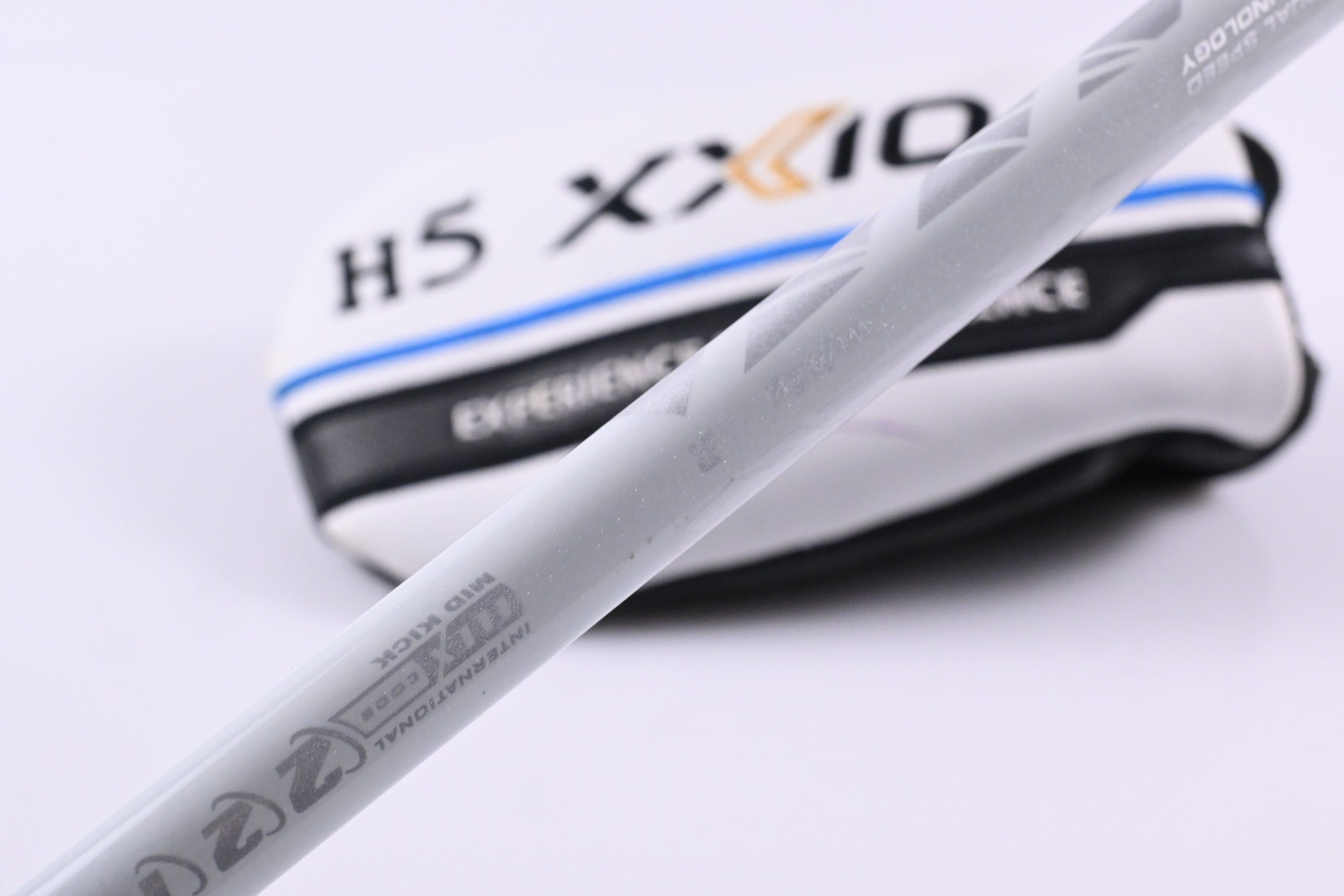 Left Hand XXIO 12 #5 Hybrid / 23 Degree / Regular Flex XXIO MP 1200 42 Shaft
