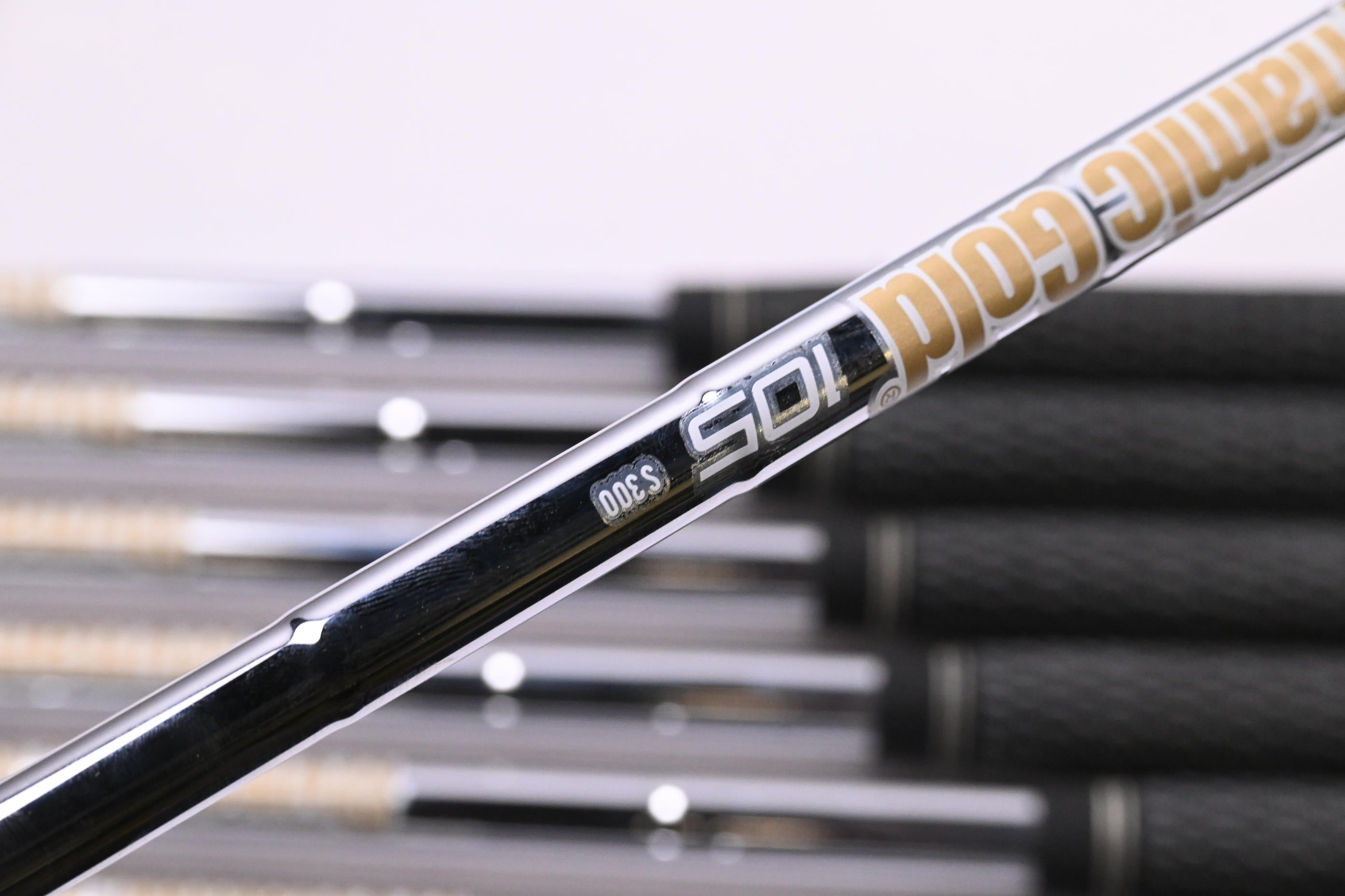 Benross BR Pro Irons / 4-PW / Stiff Flex Dynamic Gold 105 S300 Shafts