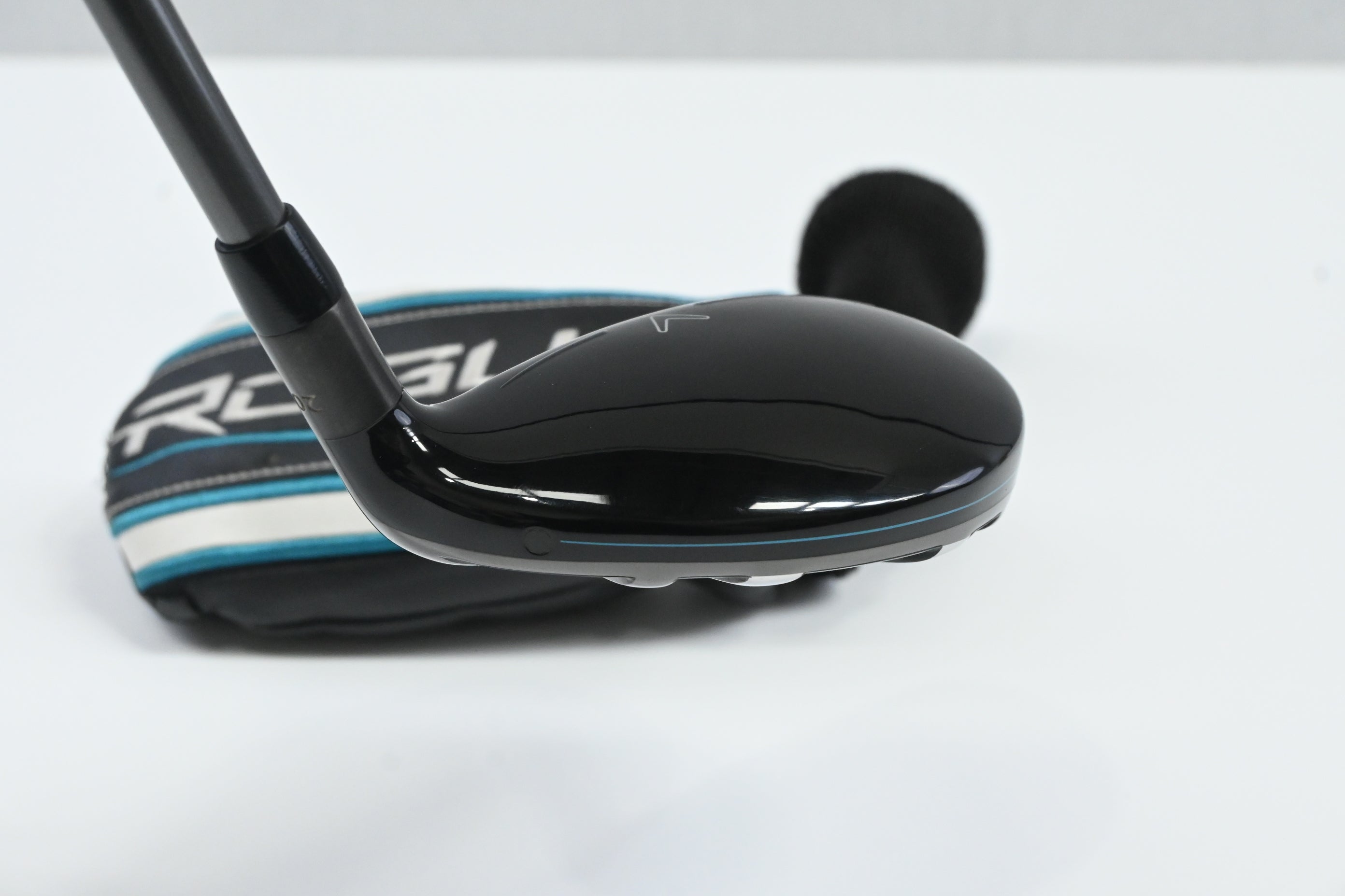 Callaway Rogue X #4 Hybrid / 20 Degree / Regular Flex Aldila Synergy 60 Shaft