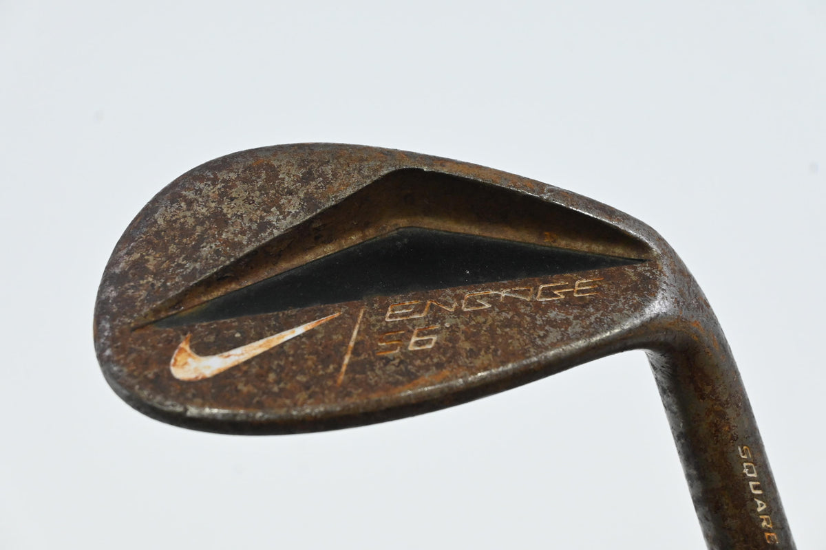Nike Engage Sand Wedge / 56 Degree / Wedge Flex Dynamic Gold