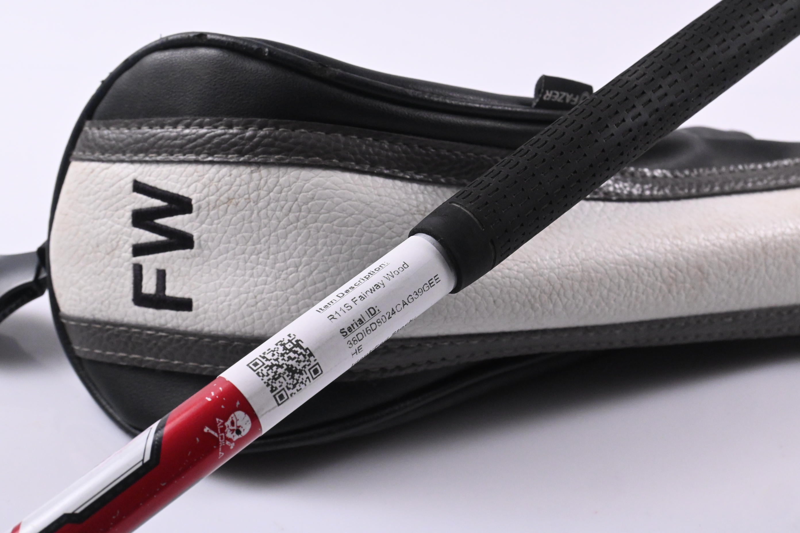 Left Hand Taylormade R11S #3 Wood / 15.5 Degree / Regular Flex Aldila RIP Phenom