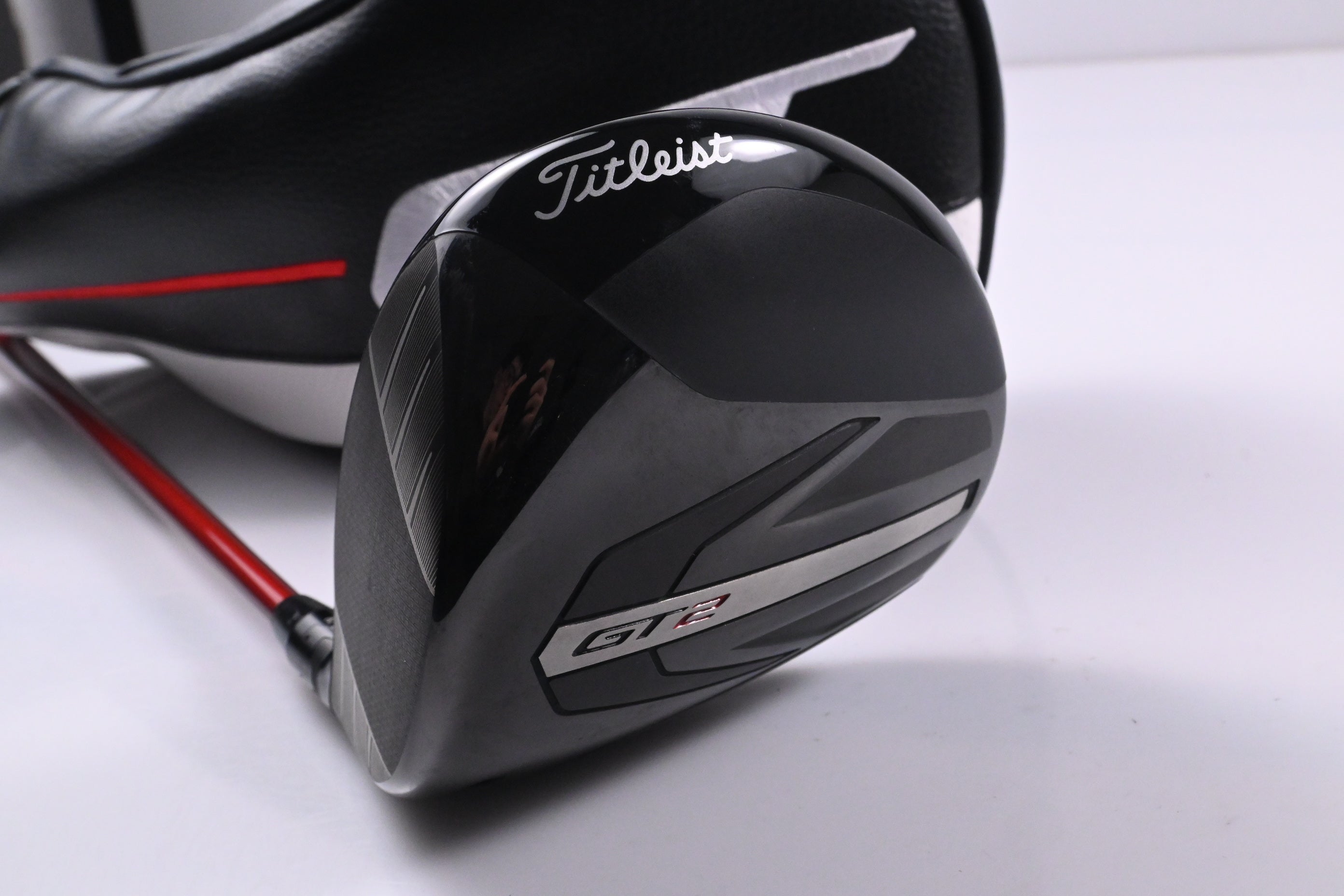 Left Hand Titleist GT2 Driver / 9 Degree / Regular Flex Denali Red 50 Shaft