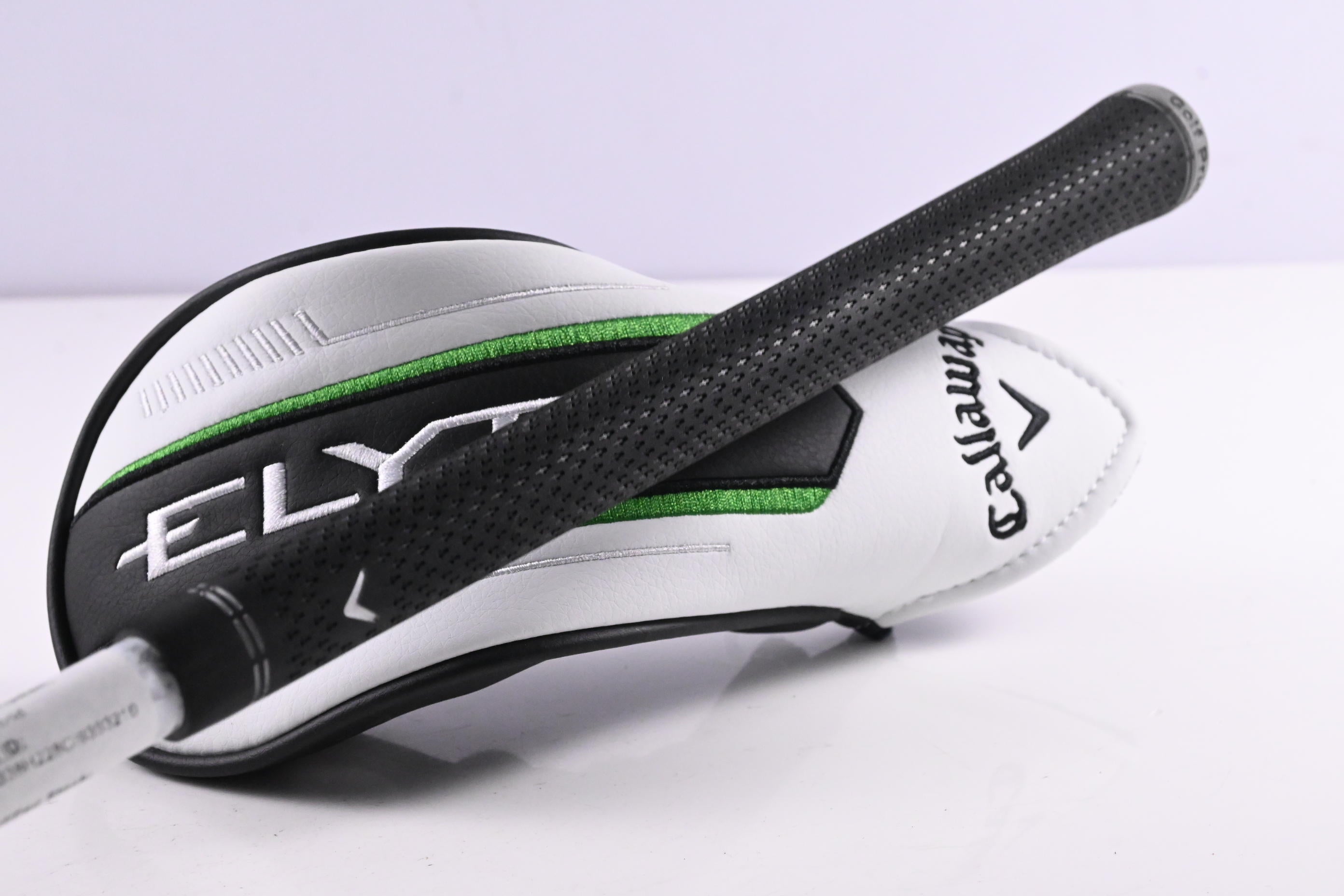 Callaway Elyte #4 Hybrid / 22 Degree / Regular Flex Denali Charcoal 60 Shaft