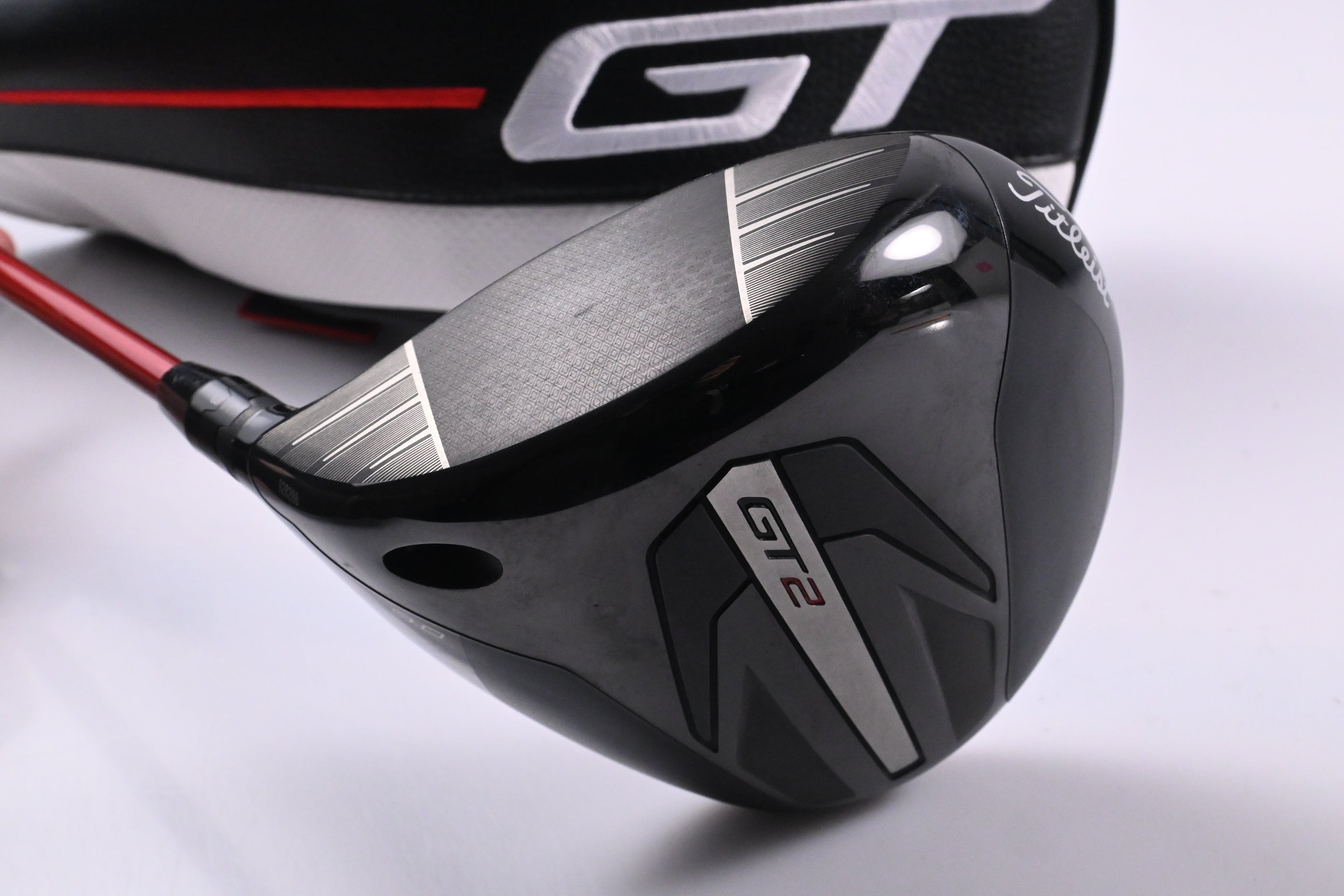 Left Hand Titleist GT2 Driver / 9 Degree / Regular Flex Denali Red 50 Shaft