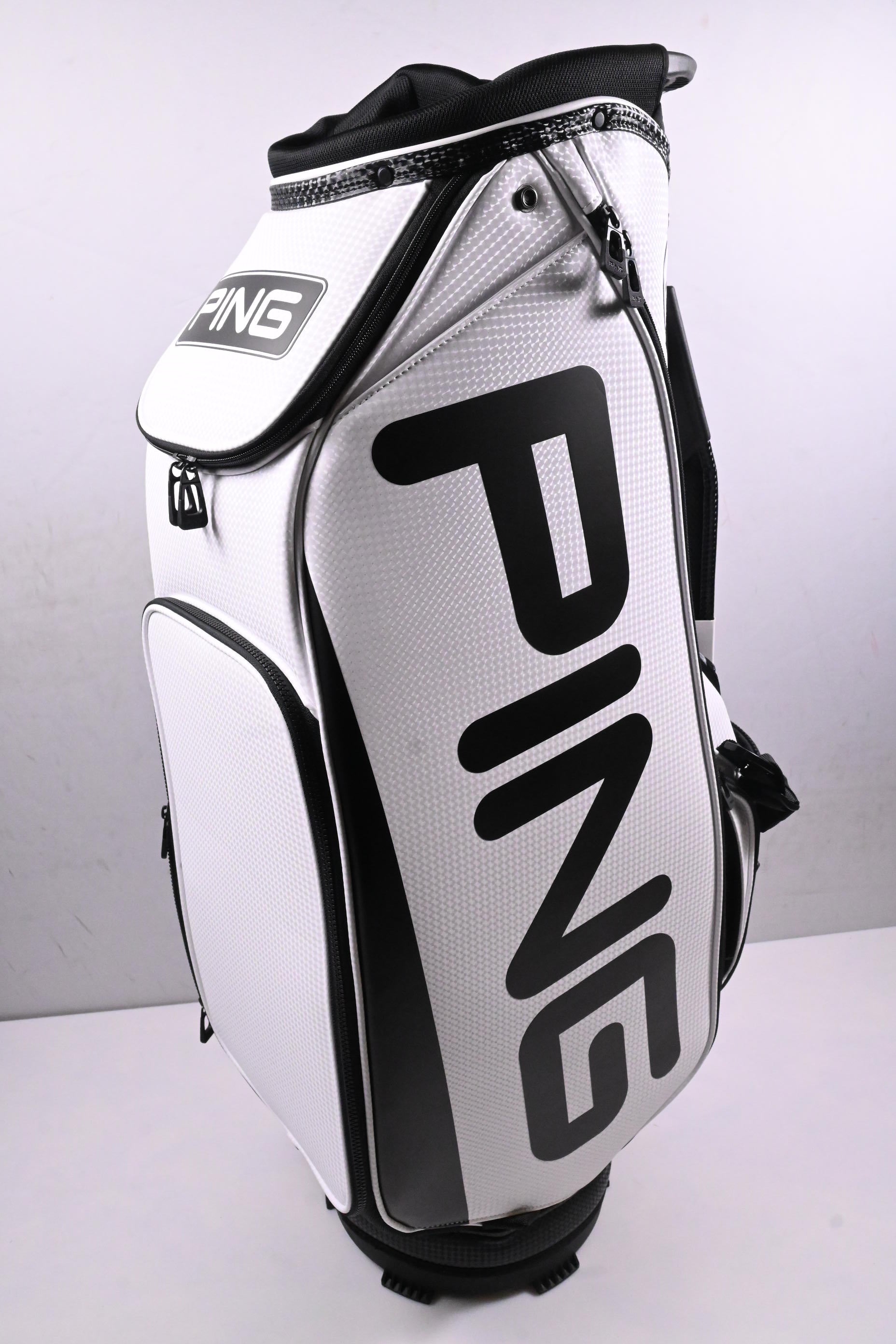Ping Staff Tour Bag / 6-Way Divider / White, Black