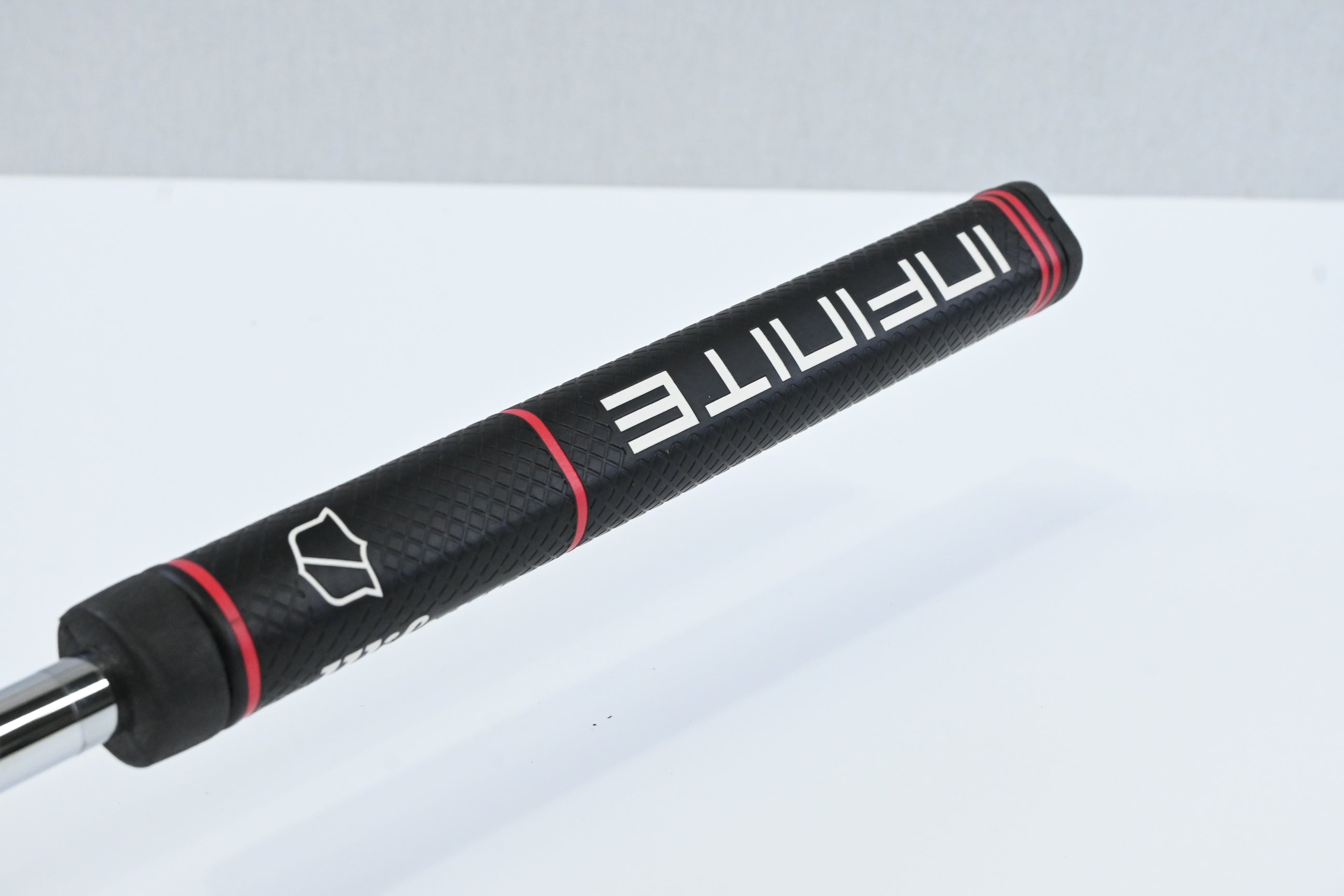 Wilson Infinite 2024 Southside Putter / 34 Inch