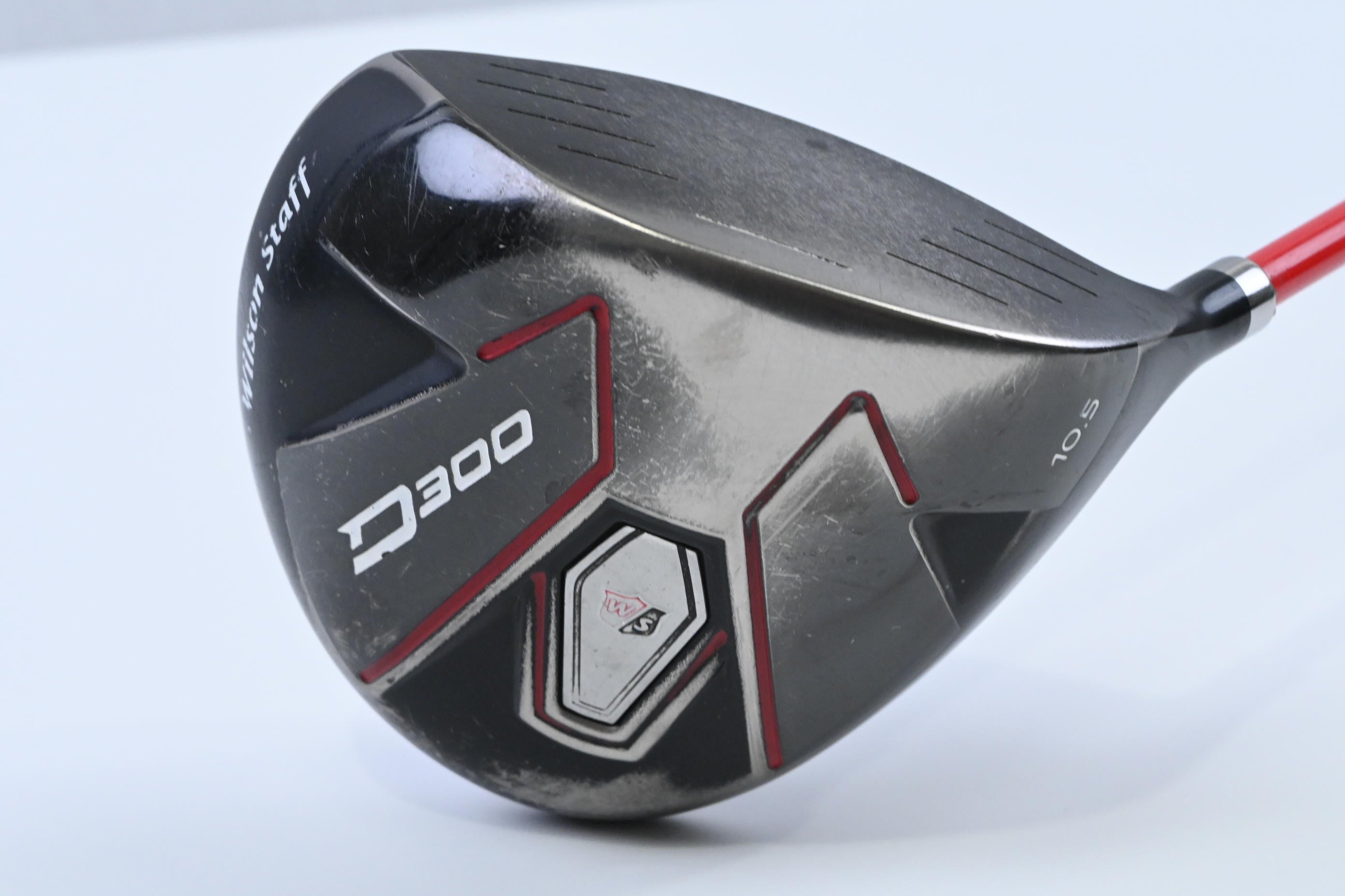 Wilson D300 SL Driver / 10.5 Degree / Regular Flex UST Superlight Shaft