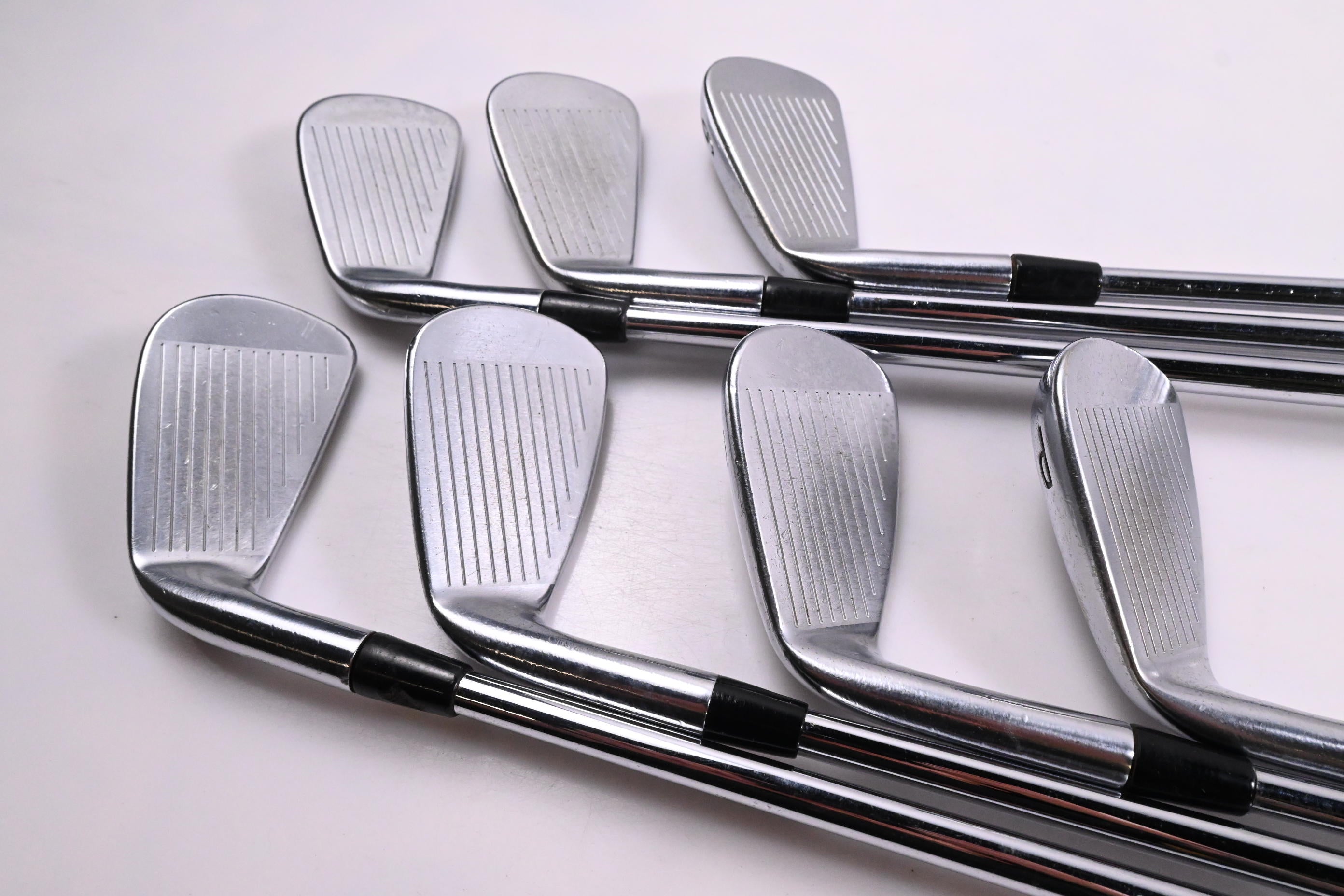 Titleist 716 AP2 Irons / 4-PW / Regular Flex Project X Shafts
