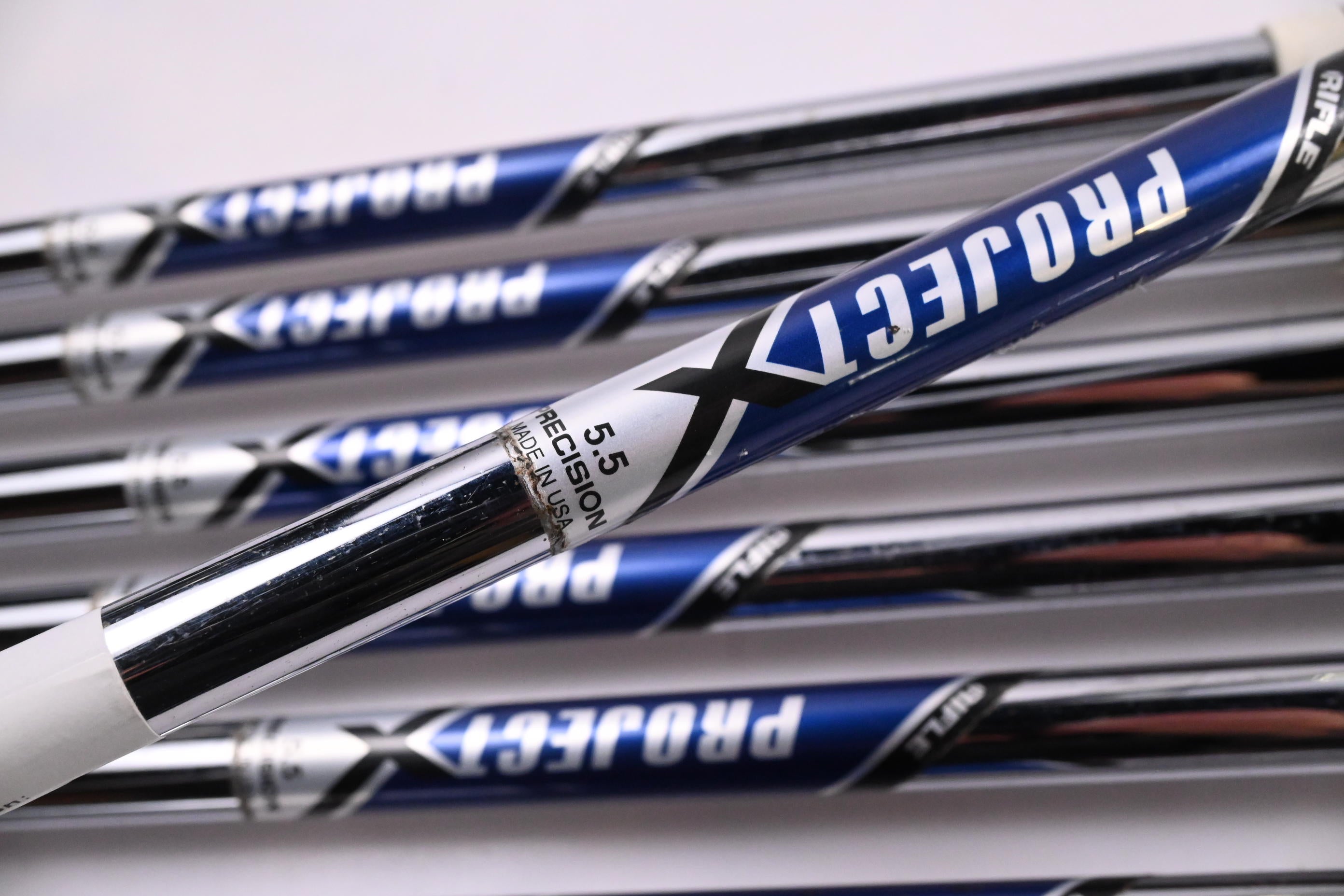 Titleist 716 AP2 Irons / 4-PW / Regular Flex Project X Shafts