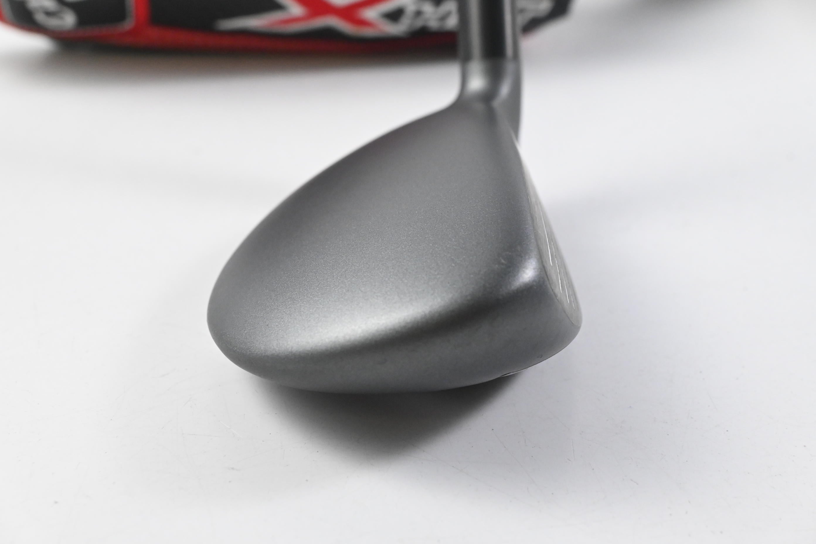 Ladies Callaway X Hot #4 Hybrid / 22 Degree / Ladies Flex Project X PXv Shaft