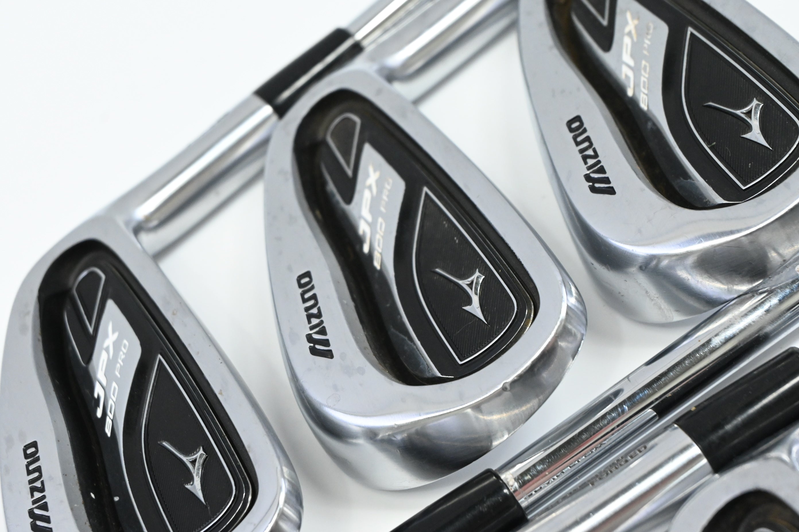 Mizuno JPX 800 Pro Irons / 4-PW / Stiff Flex Dynalite Gold S300 Shafts