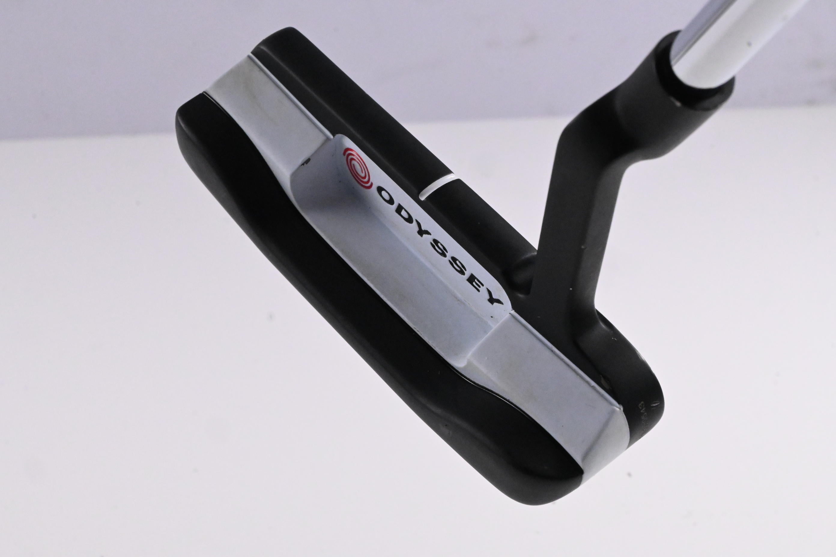 Left Hand Odyssey White Hot Versa One Putter / 34 Inch